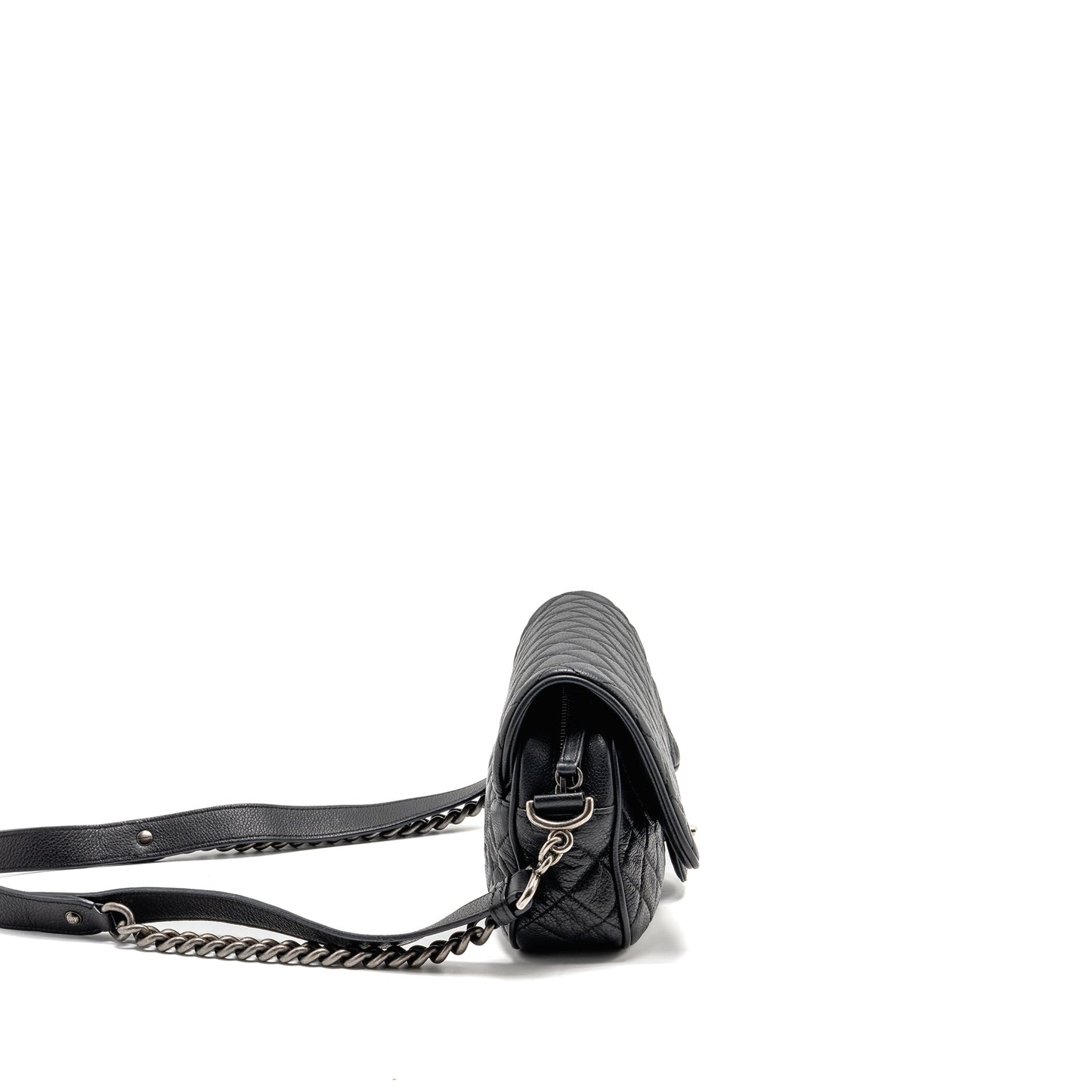 Chanel Casual Rock Flap Grained Calfskin Ruthenium Black Shoulder Bag
