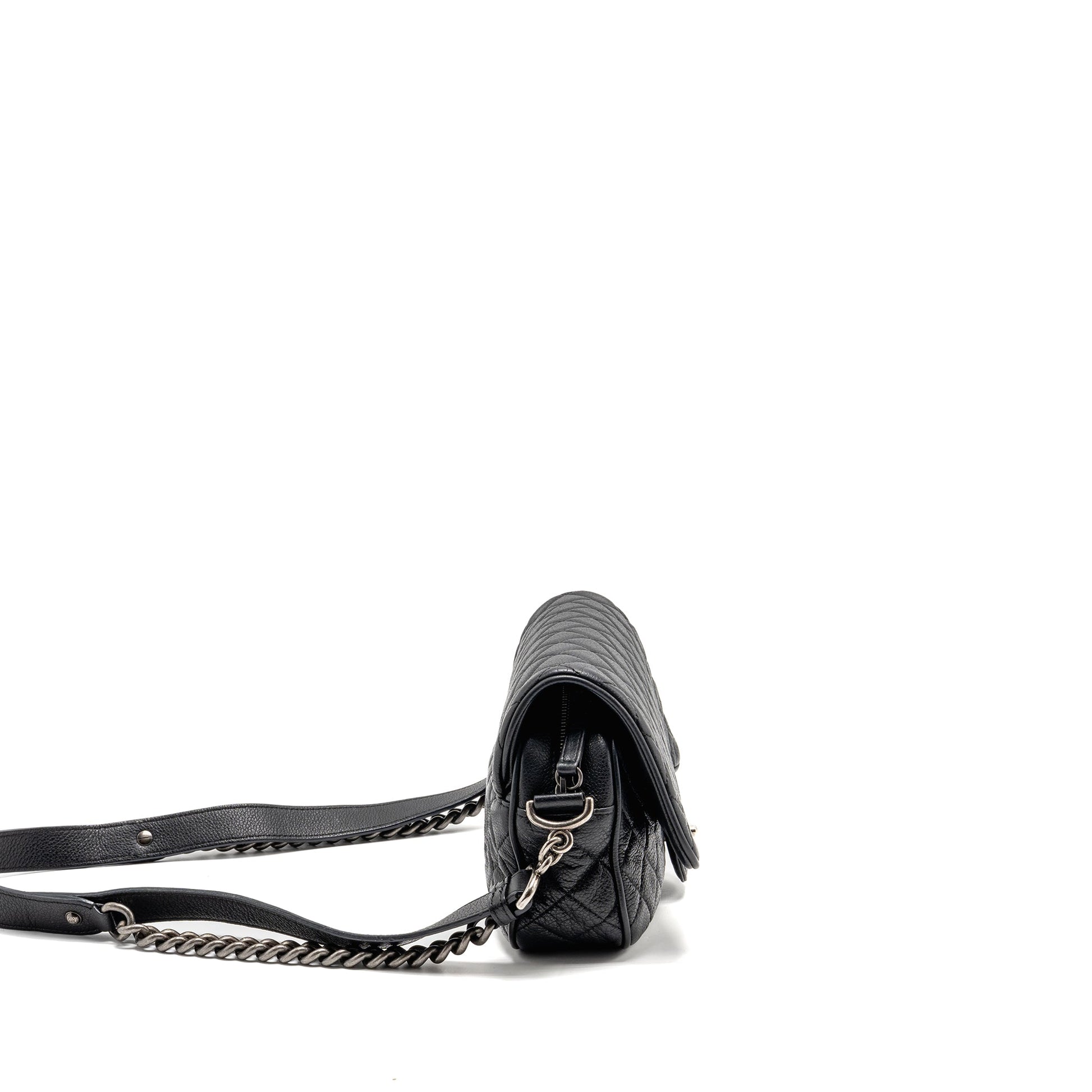 Chanel Casual Rock Flap Grained Calfskin Ruthenium Black Shoulder Bag