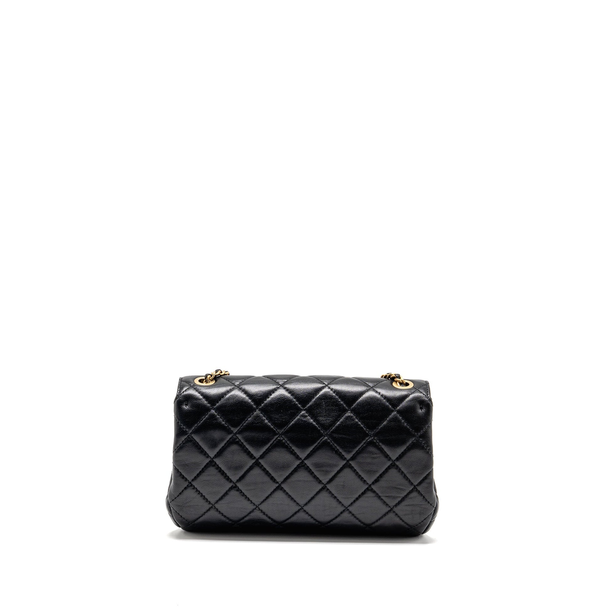 Chanel 22c Quilted Flap Lambskin GHW microchip Black Shoulder Bag