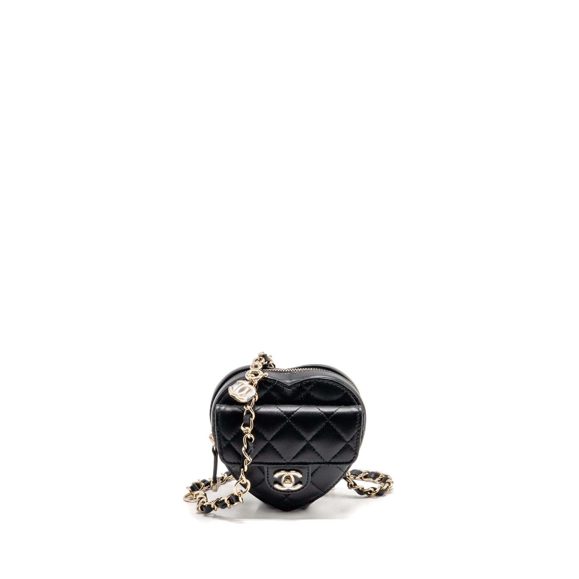 Chanel 22S Heart Belt Lambskin LGHW Black Lghw 4