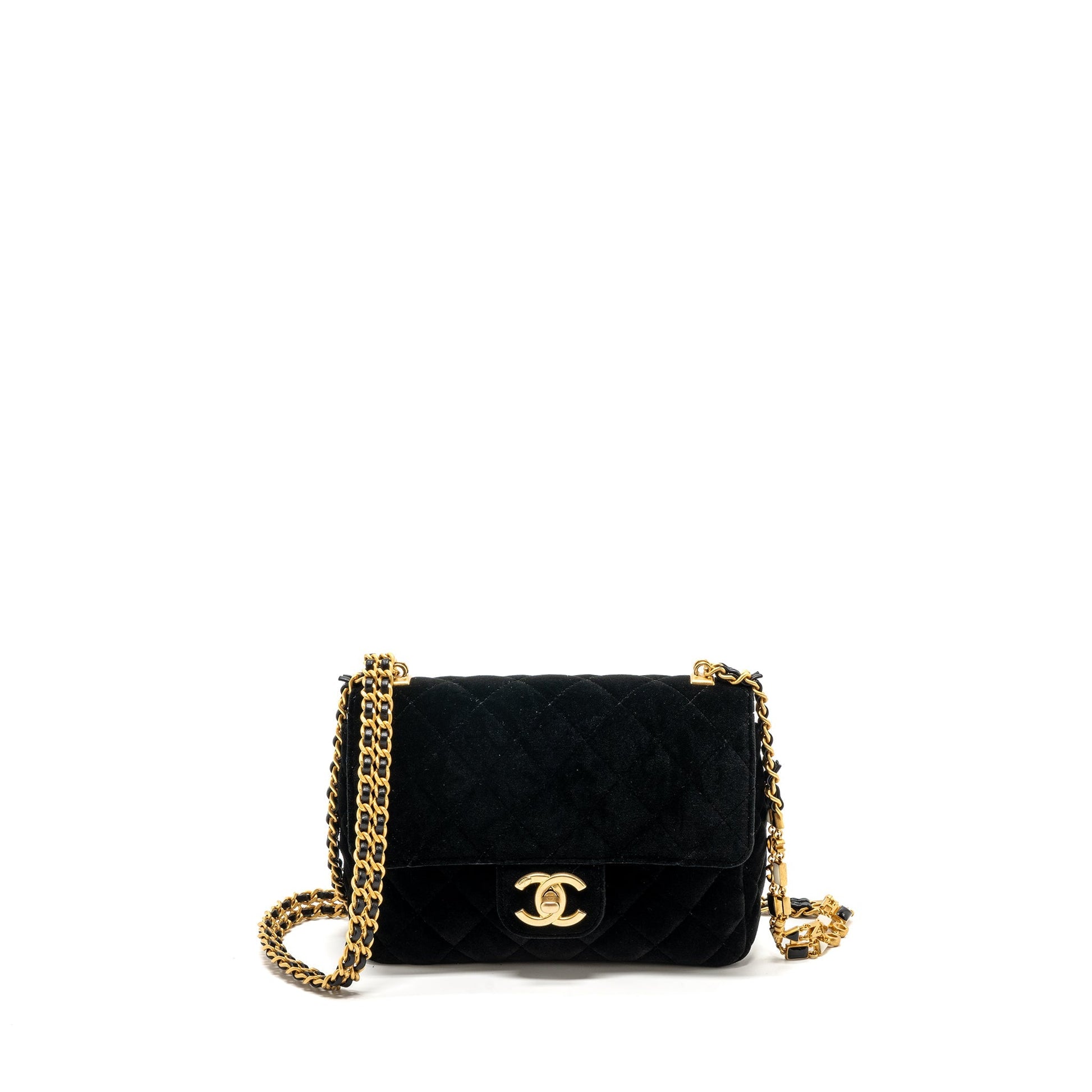 Chanel 22B on chains square flap velvet Black Shoulder Bag