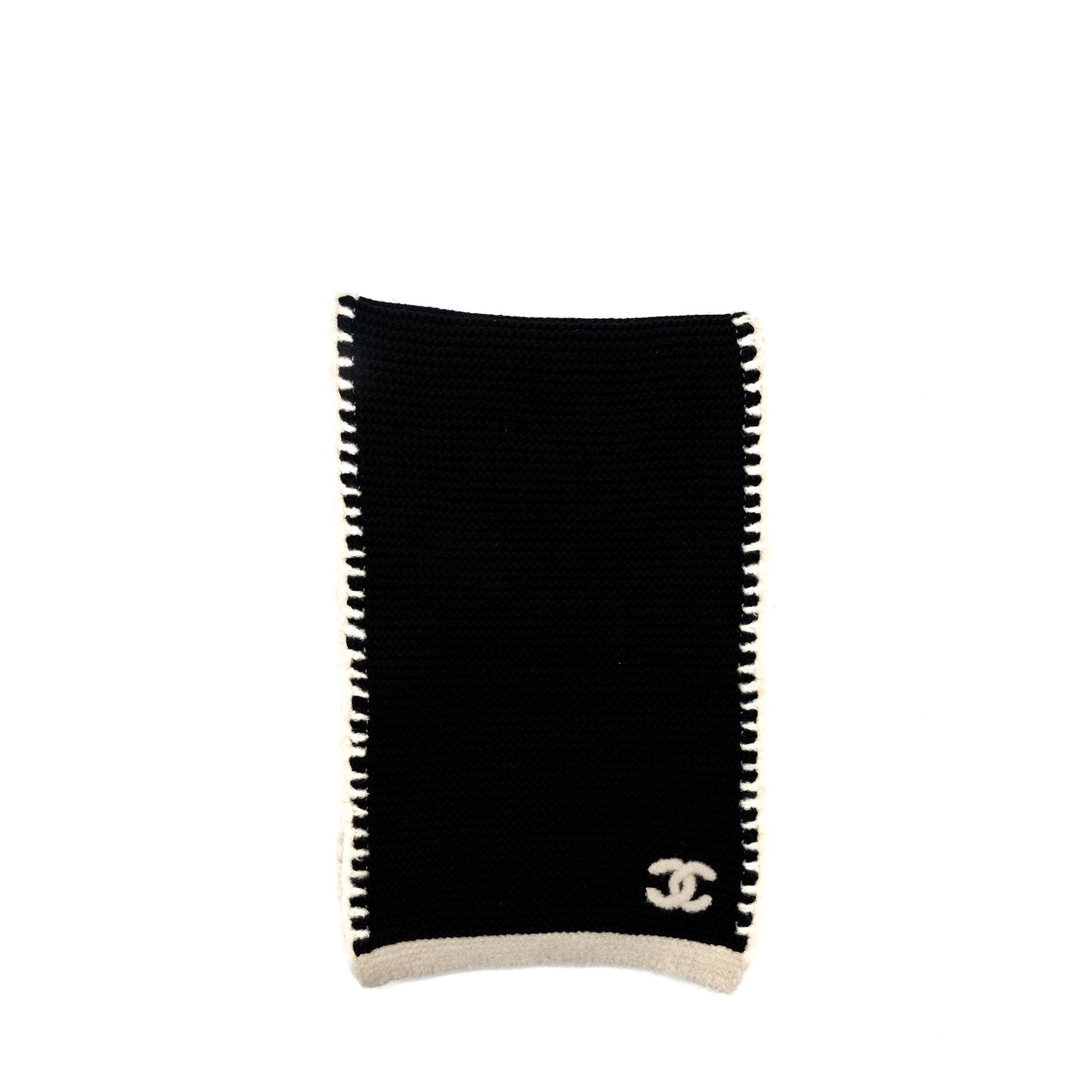 Chanel 23A cashmere scarf Black White White 1