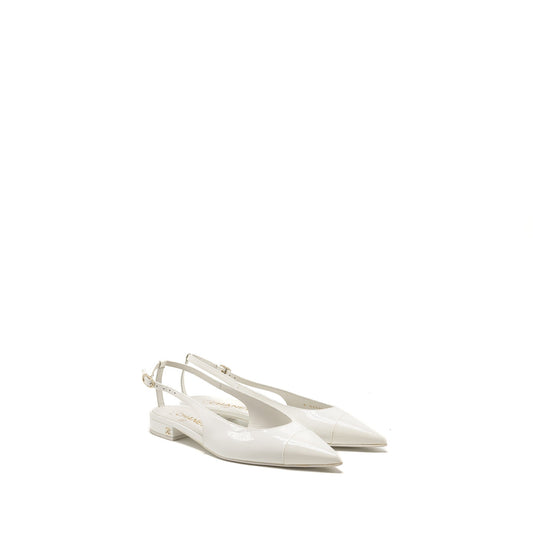 Chanel hite LGHW White Shoes