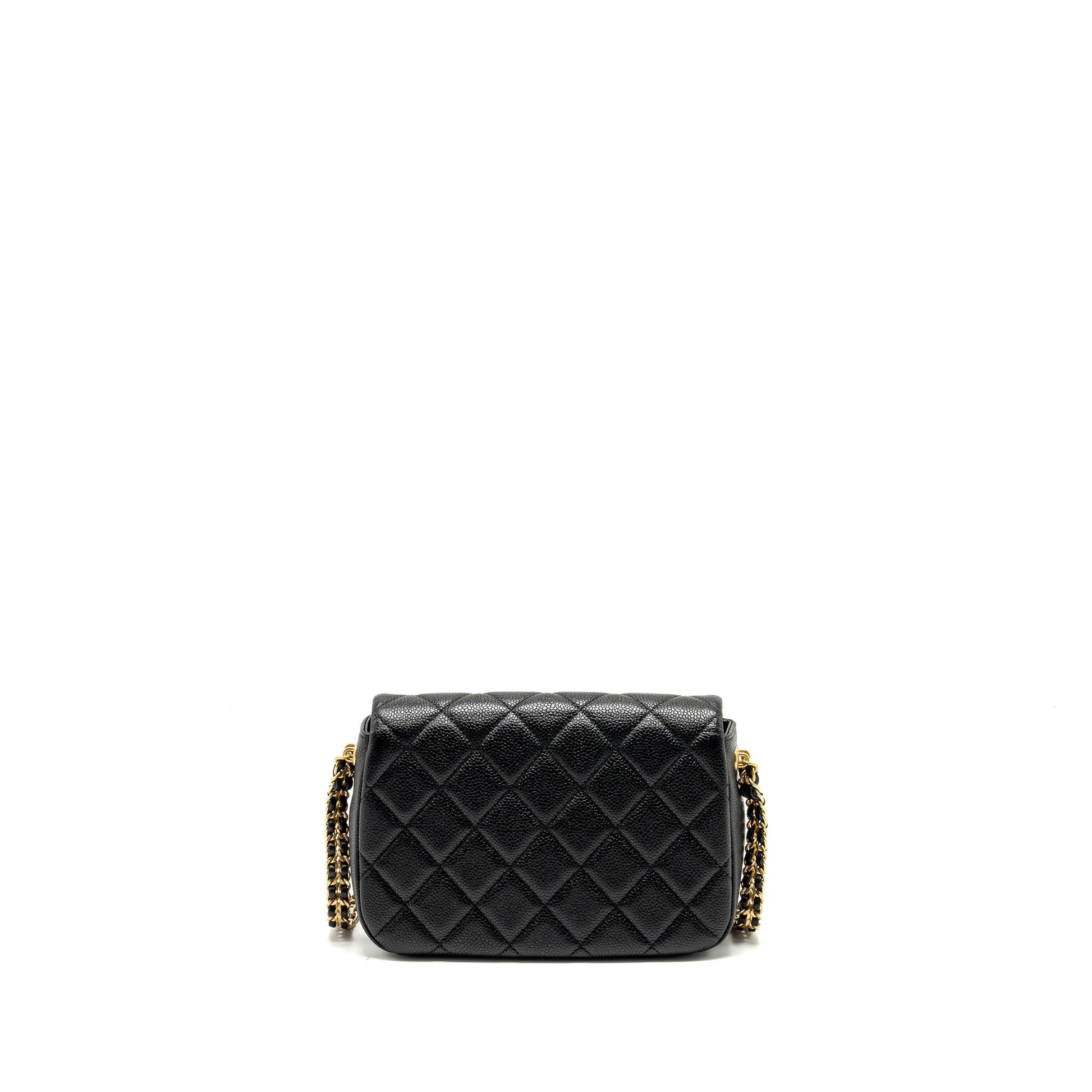 Chanel 21A Detailed Chains Flap Caviar GHW Black Shoulder Bag