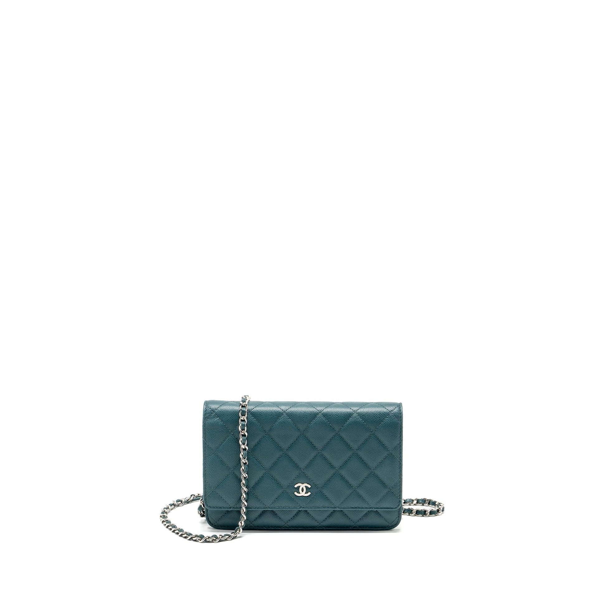 Chanel Classic on Caviar Dark SHW Green Wallet Case