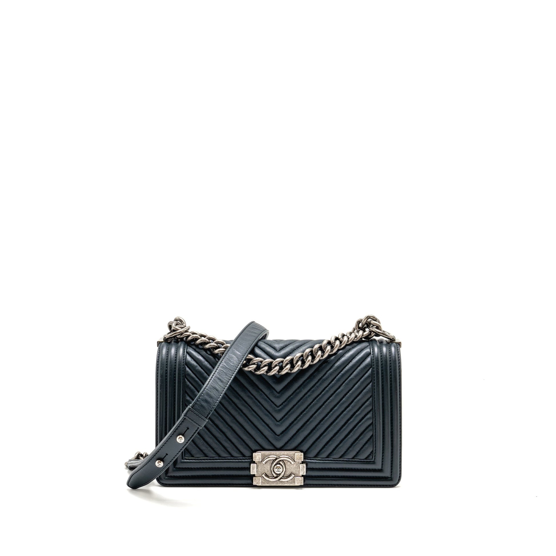 Chanel Boy Chevron Lambskin Dark SHW Blue Handbag