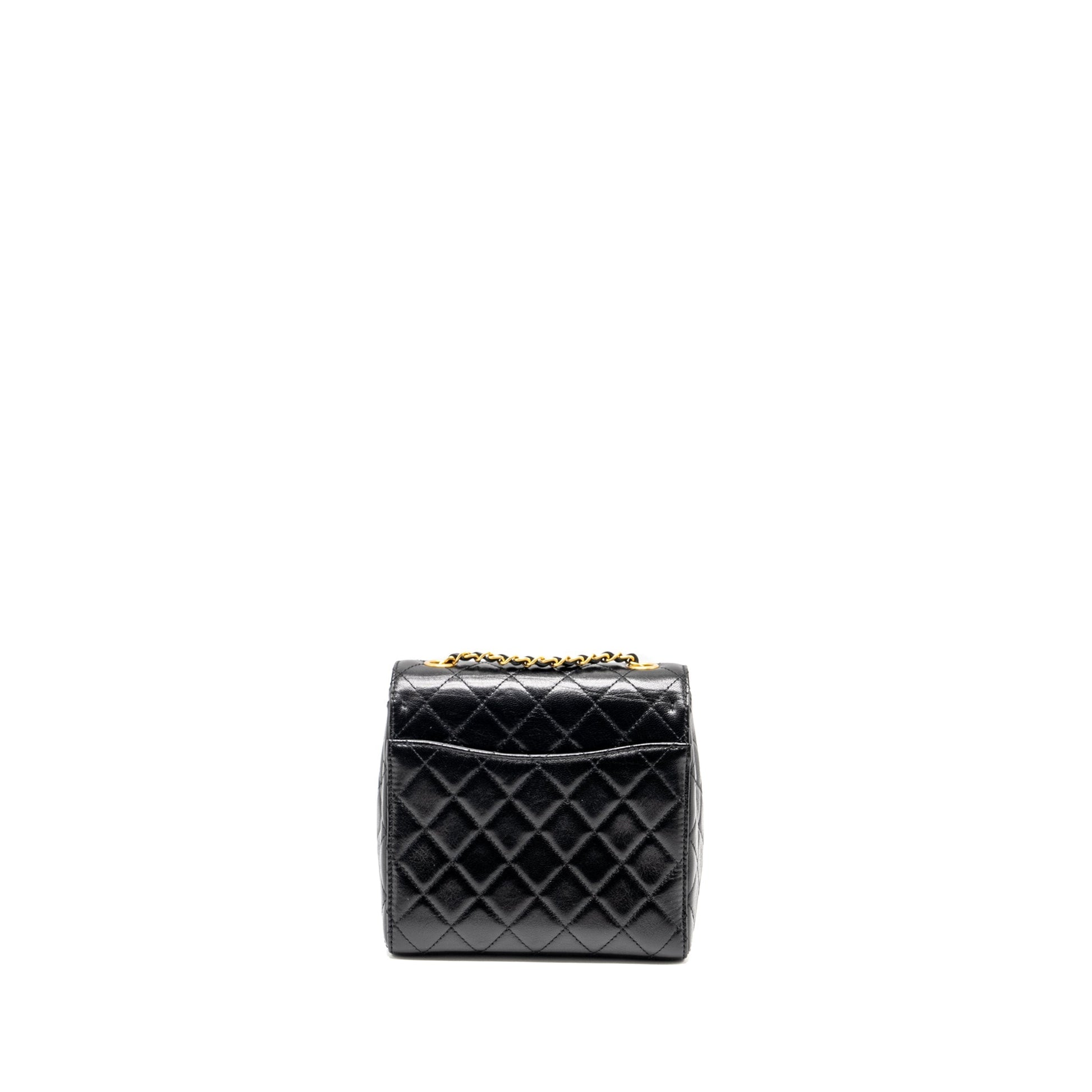 Chanel 22K Retro Classic New Square Flap Black Shoulder Bag Microchip 2