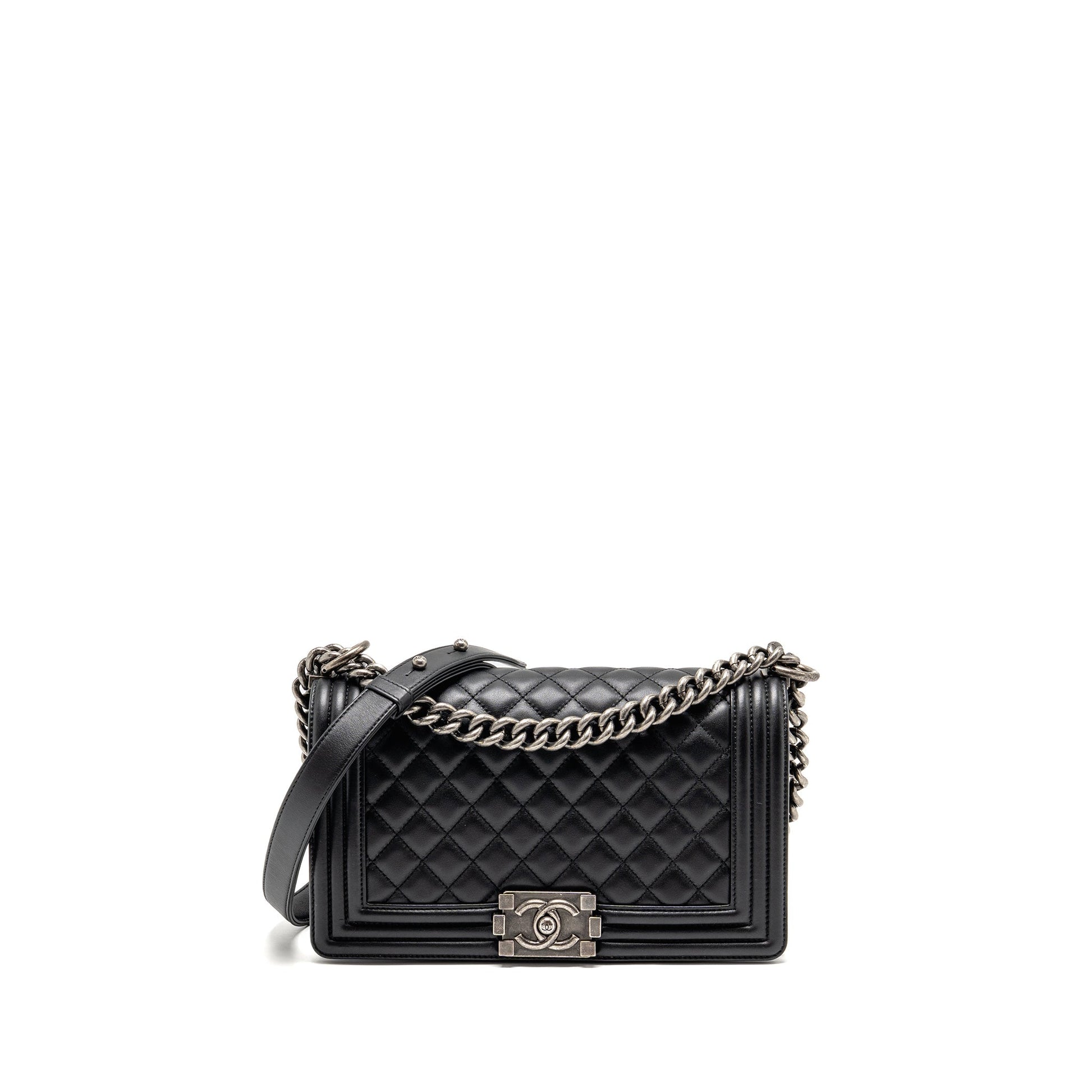 Chanel Boy calfskin ruthenium SHW Black Handbag
