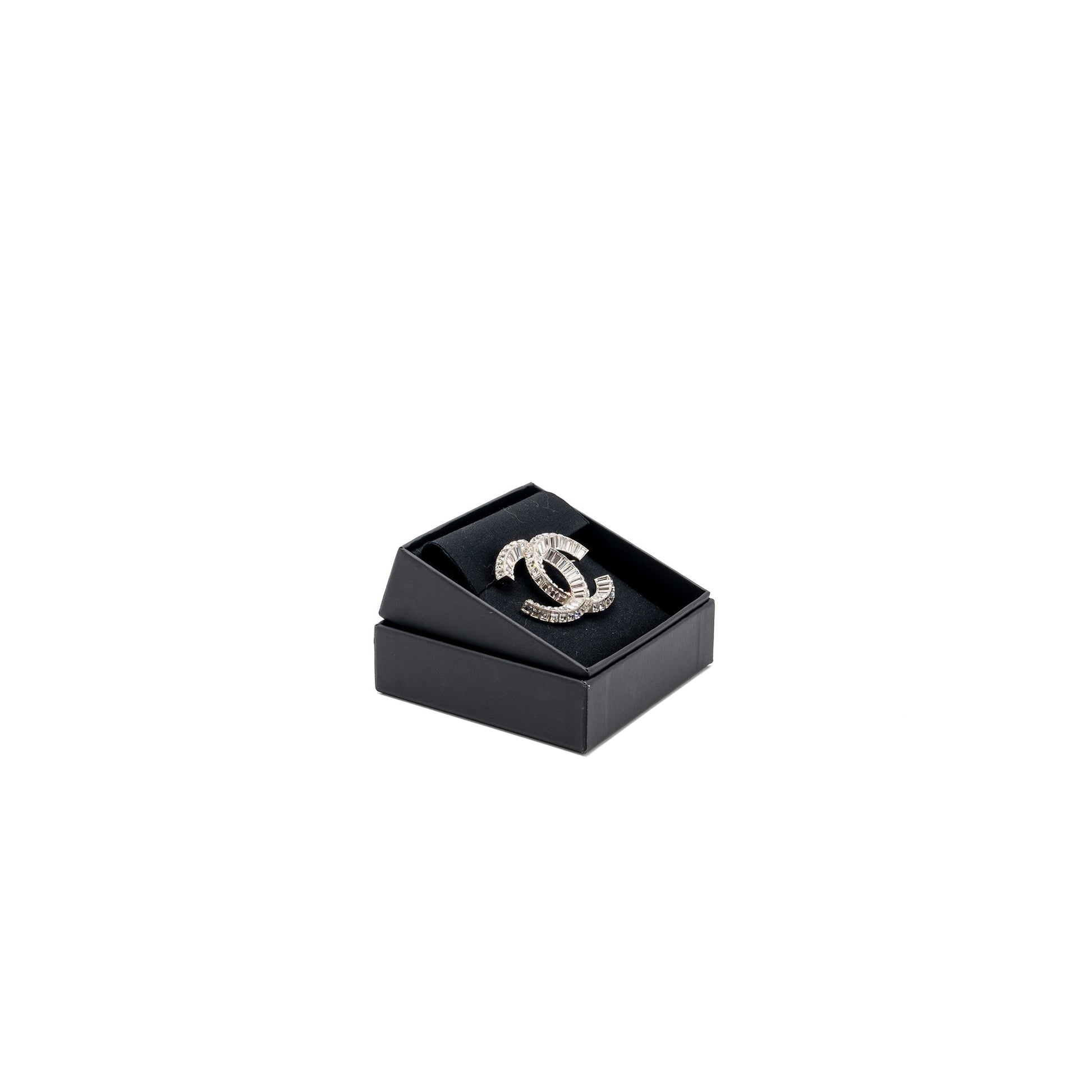 Chanel CC LOGO BROOCH Silver Handbag Logo Brooch