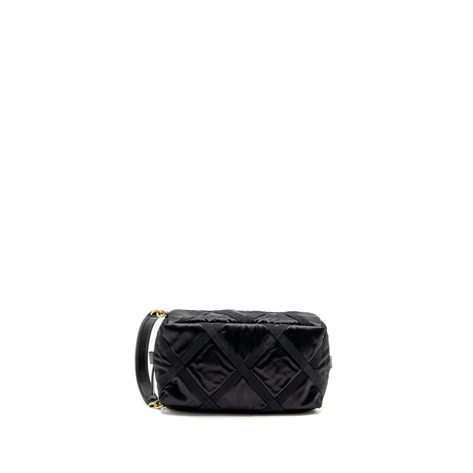 Chanel 22p leep Mask Nylon GHW Black Travel Bag