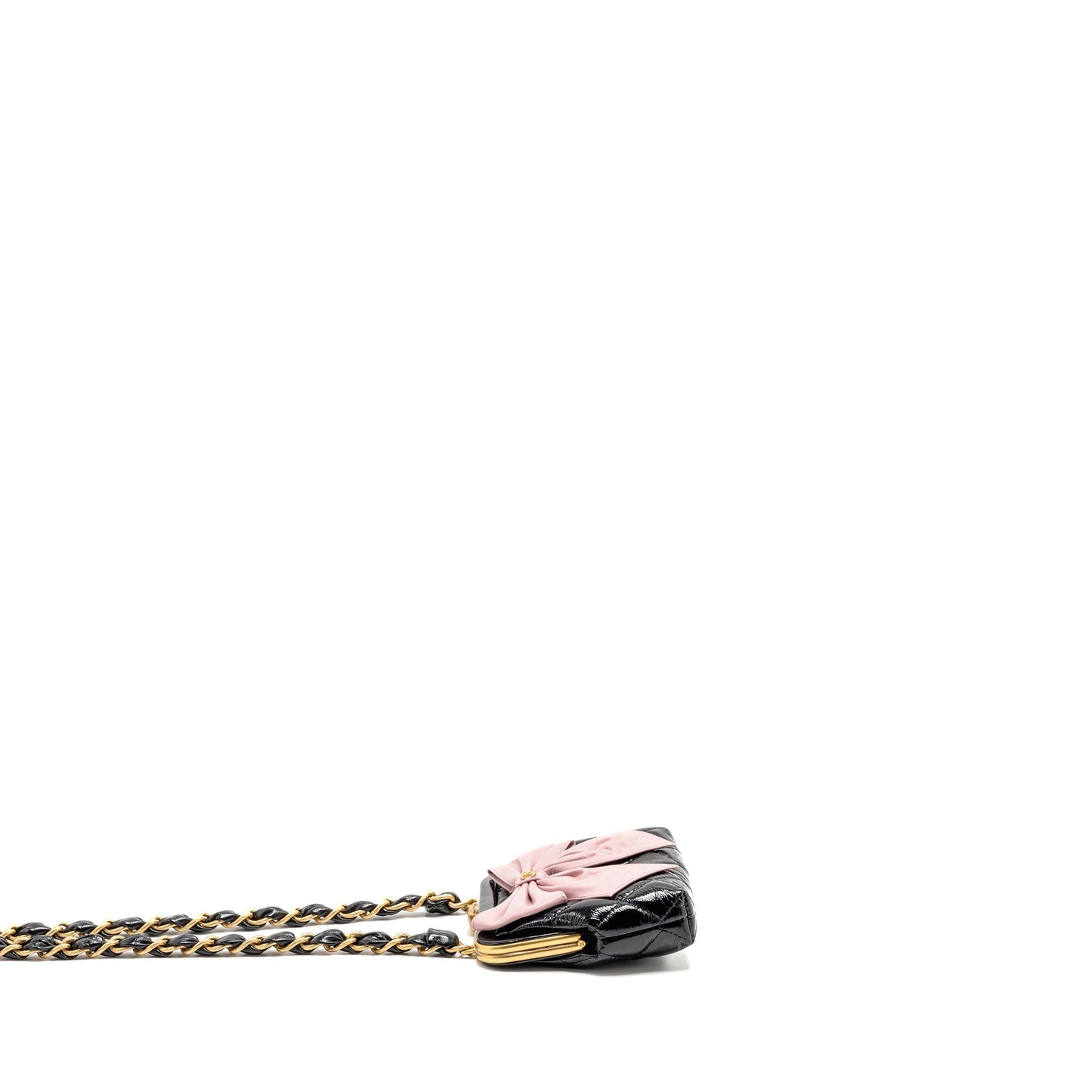 Chanel 24A bow knot patent crumpled lambskin Black Pink Clutch Bag