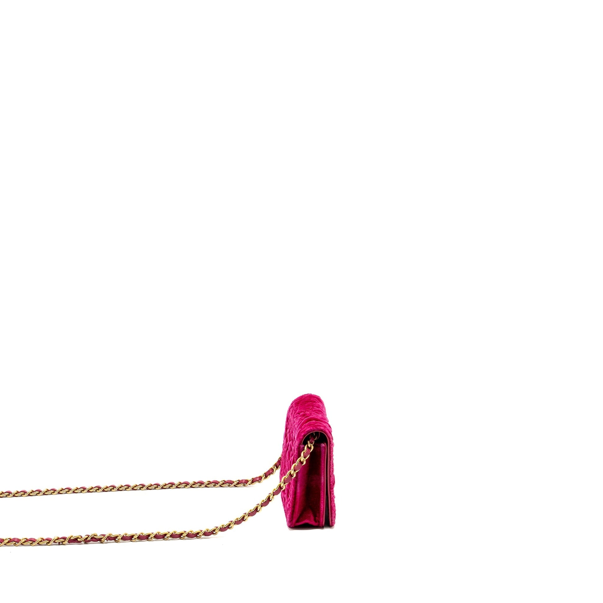 Chanel 21A Camelia Flap Velvet Fushia GHW Shoulder Bag