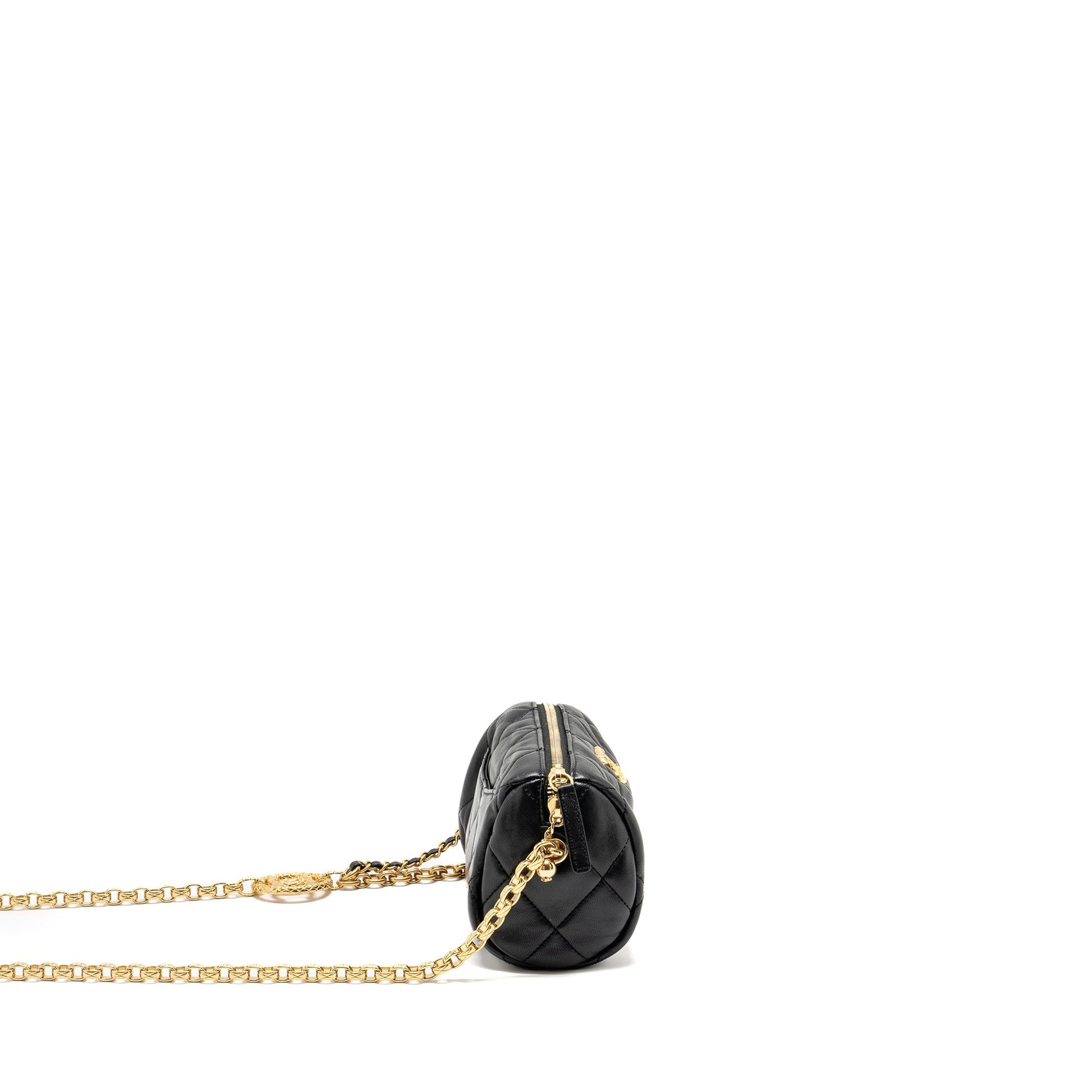 Chanel 22a Detail Bowling Lambskin GHW microchip Black Handbag