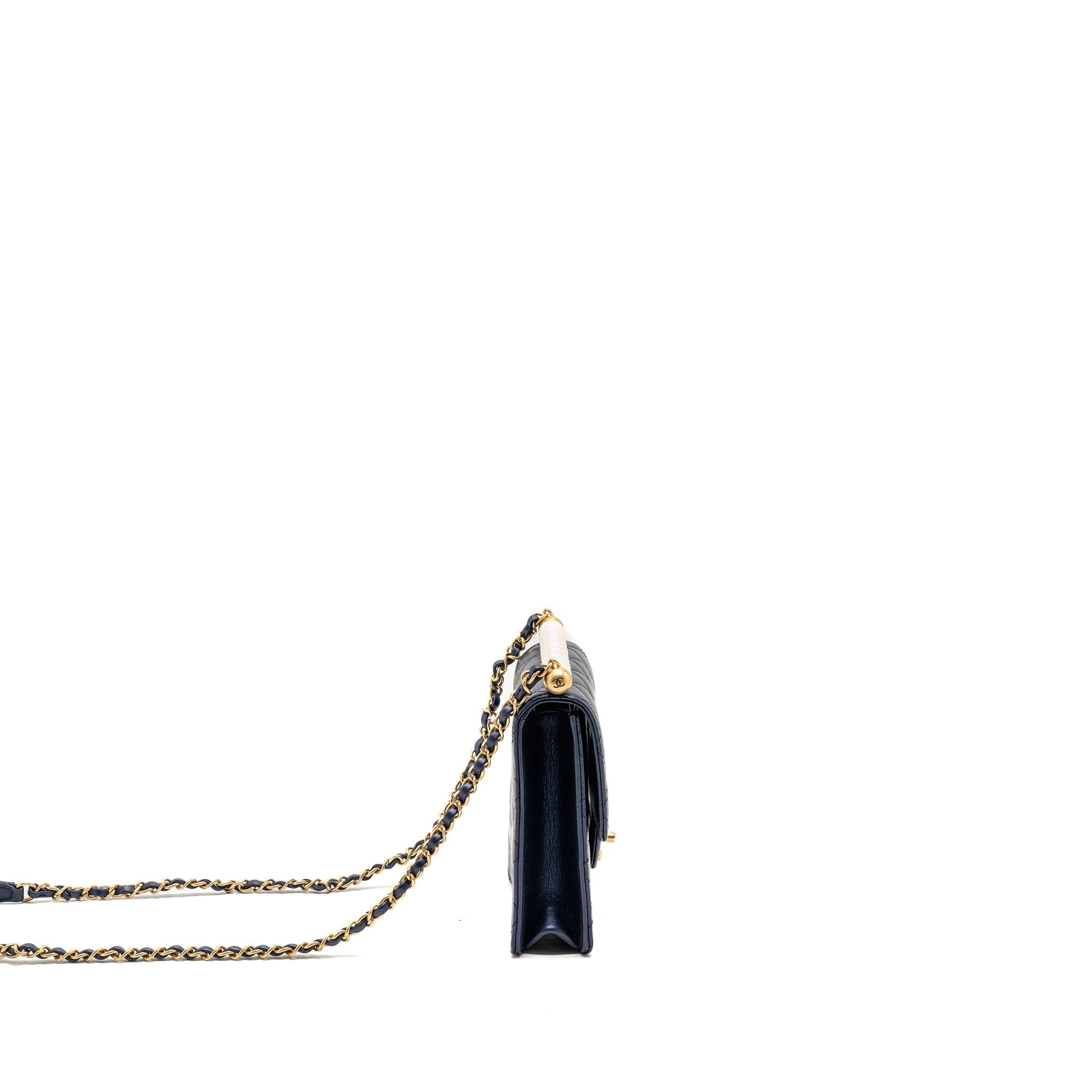 Chanel pearl decorated quilted flap lambskin navy Shoulder Bag