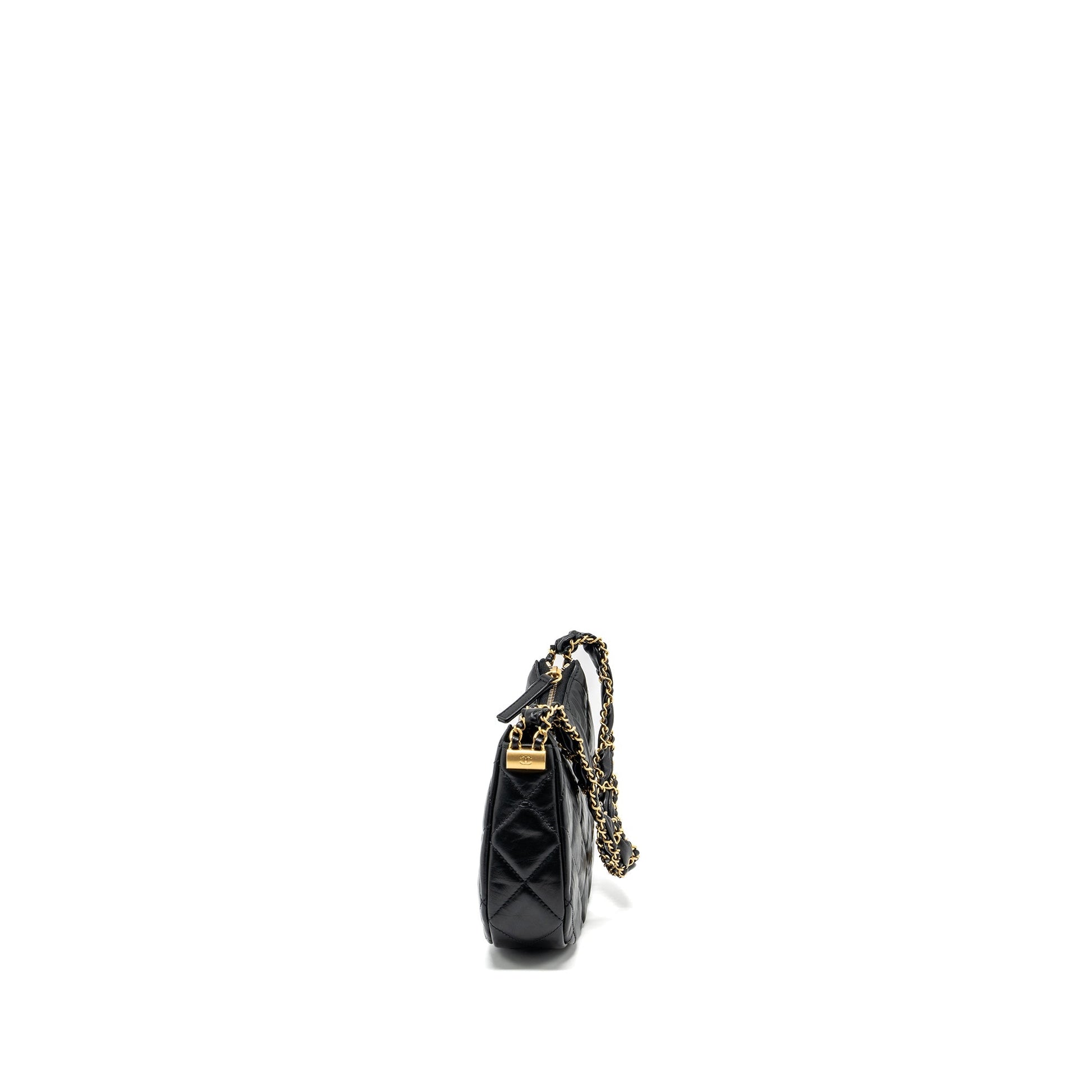 Chanel 23k 19 Hobo Calfskin GHW microchip Black Shoulder Bag