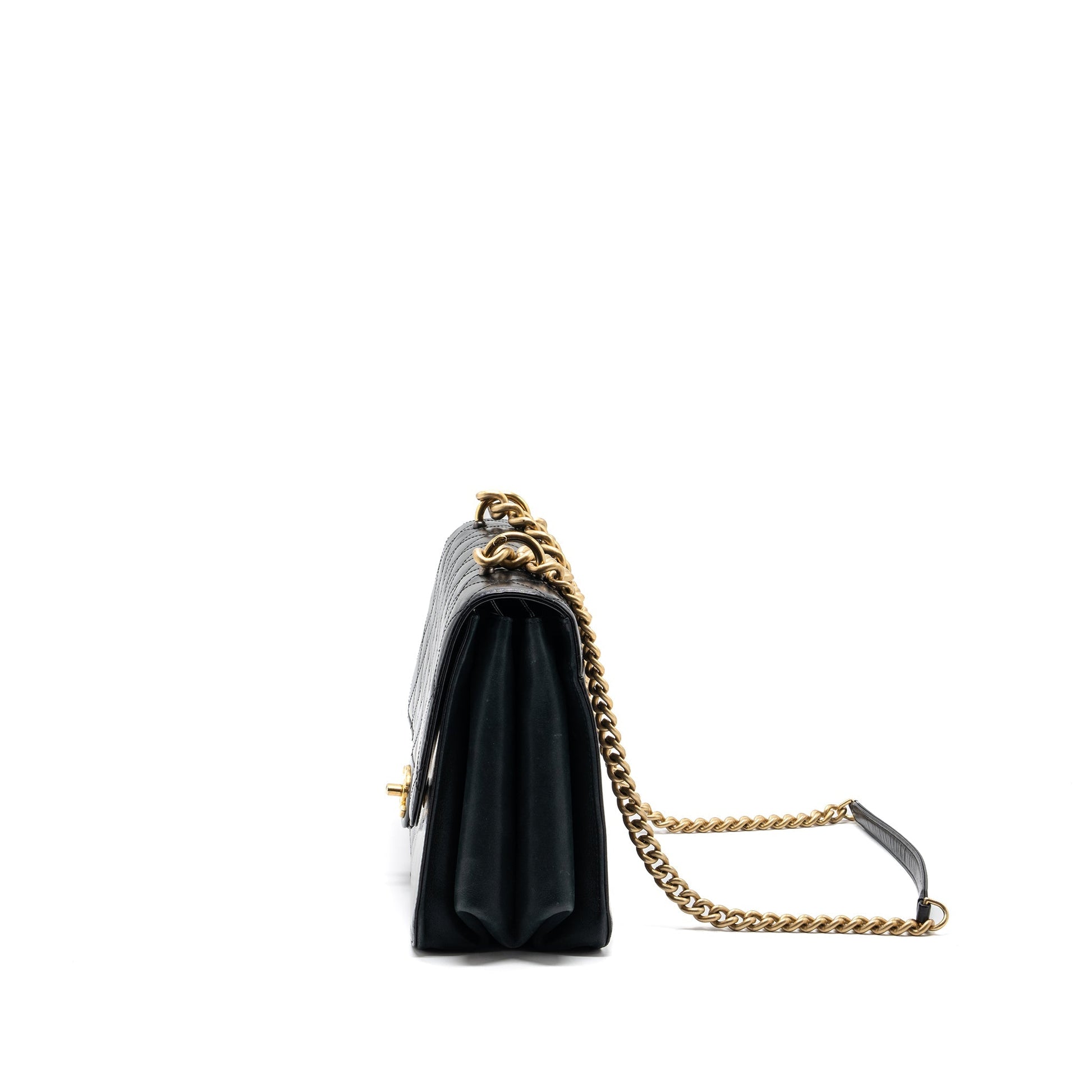 Chanel Flap chains handle calfskin GHW Black Shoulder Bag