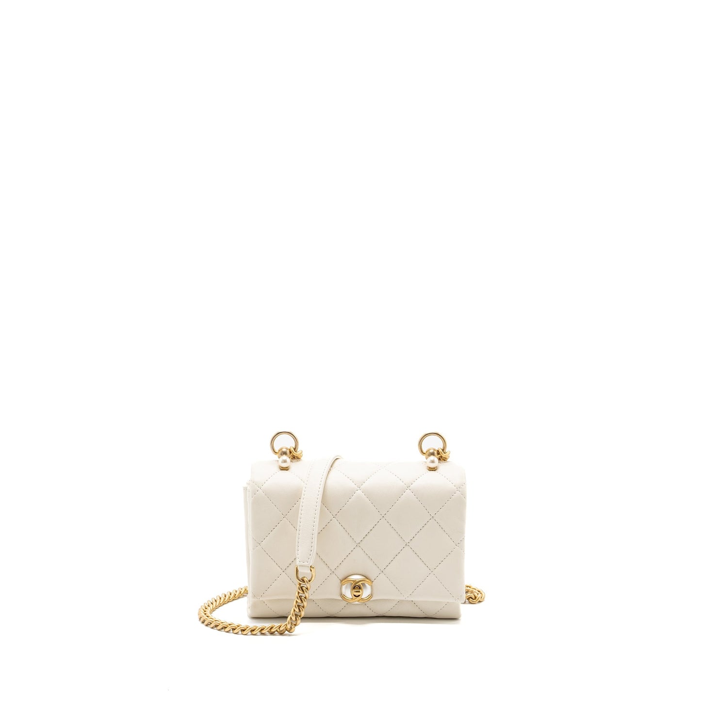 Chanel quilted flap Calfskin GHW White Shoulder Bag