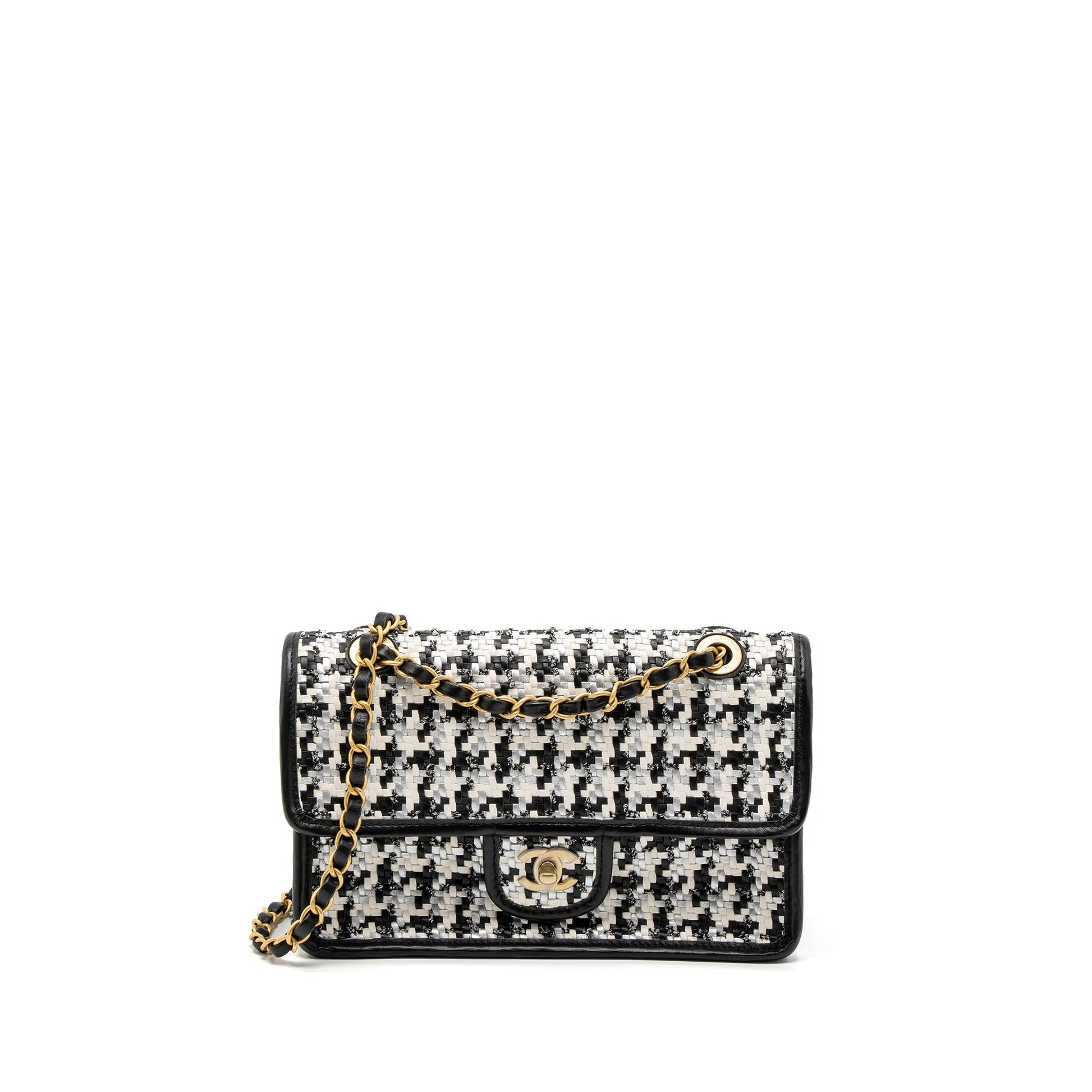 Chanel 23C Houndstooth Weaving Flap Tweed Lambskin Black White Shoulder Bag