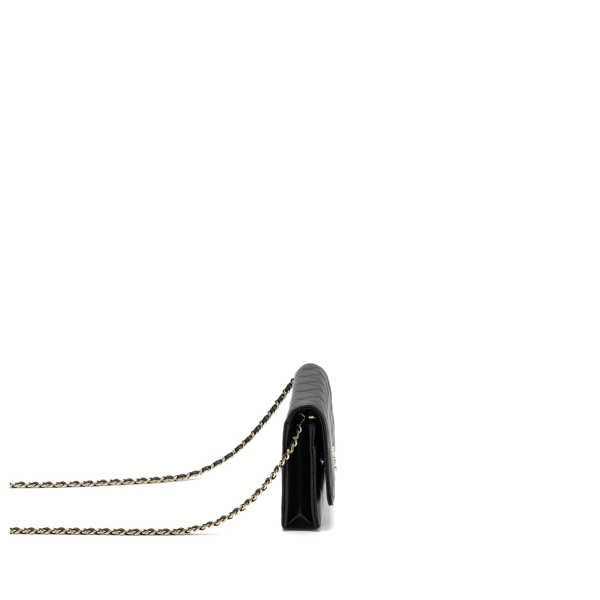 Chanel 23k Detailed CC Logo On Caviar Black Wallet Case