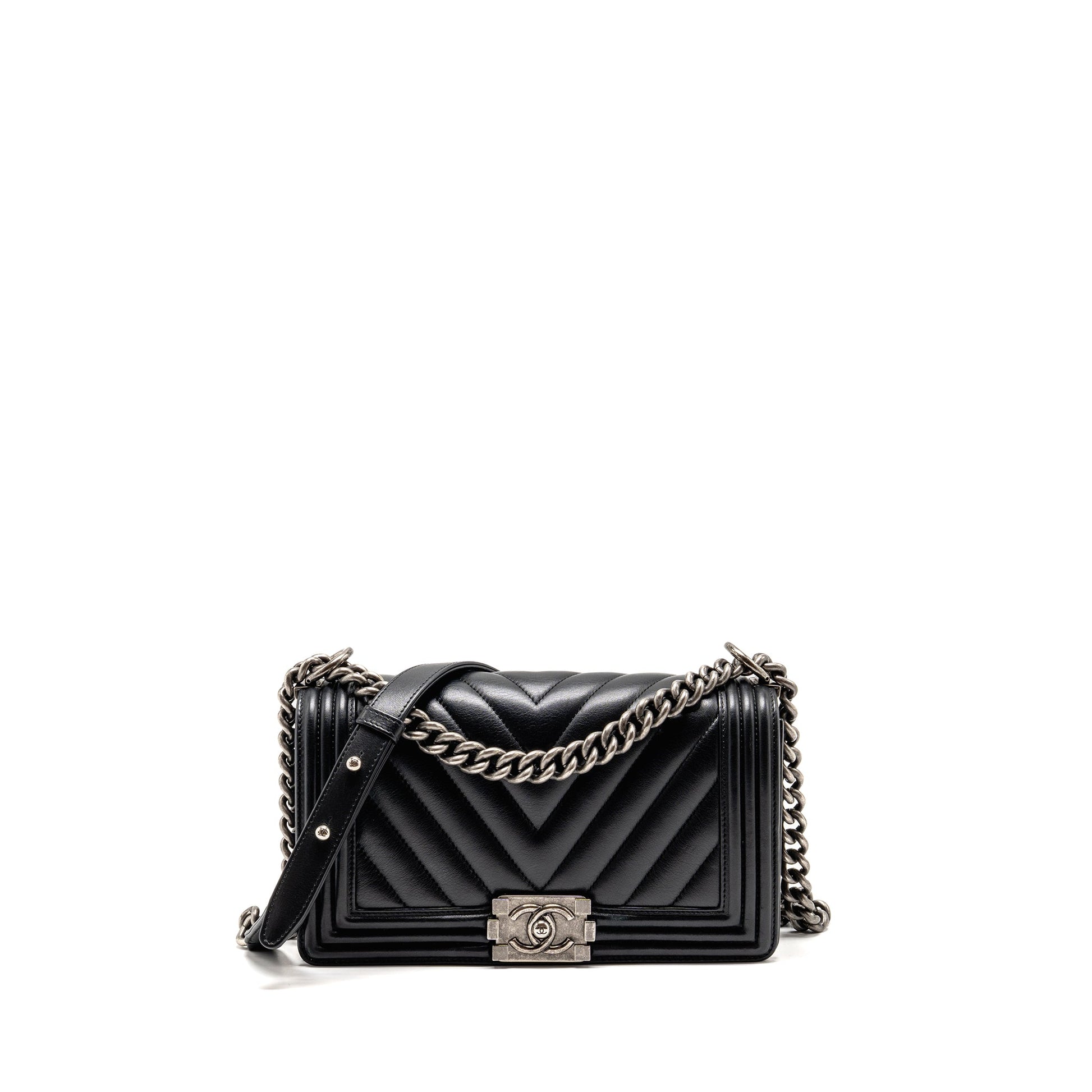Chanel Chevron Boy calfskin ruthenium SHW Black Handbag
