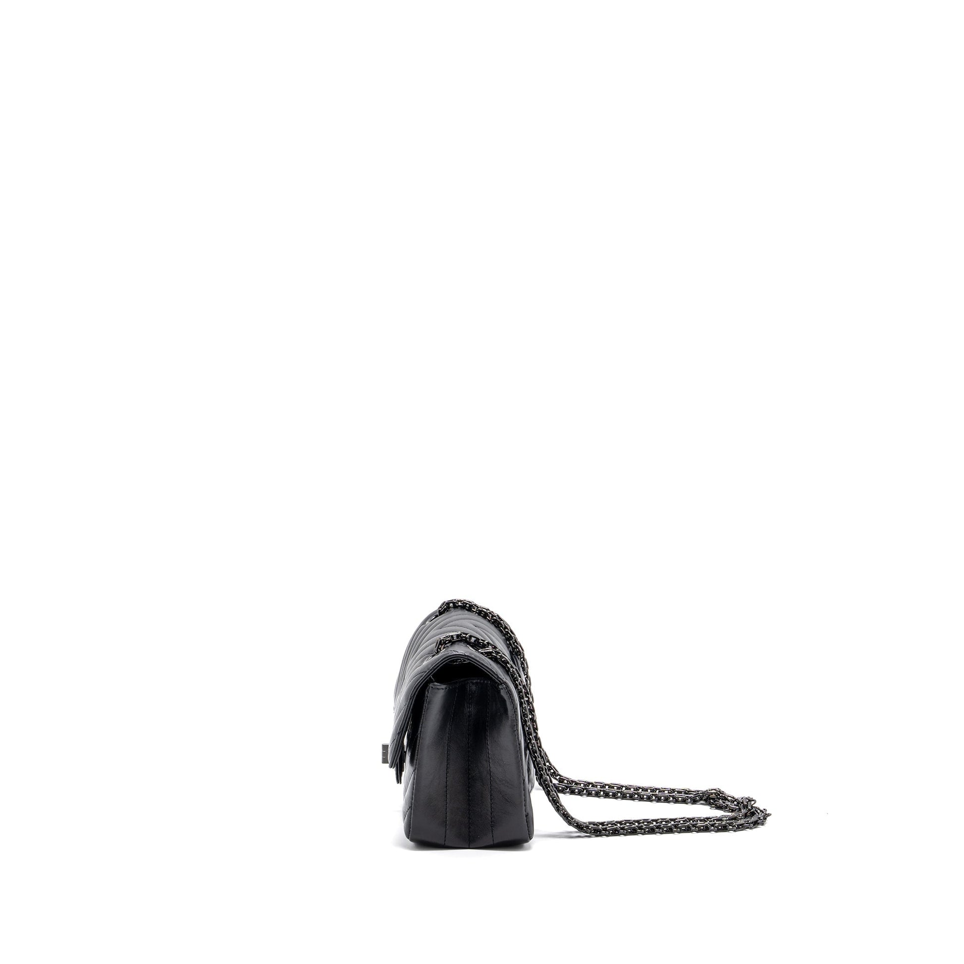 Chanel 2.55 Reissue Flap Chevron Calfskin So Black Shoulder Bag So Black