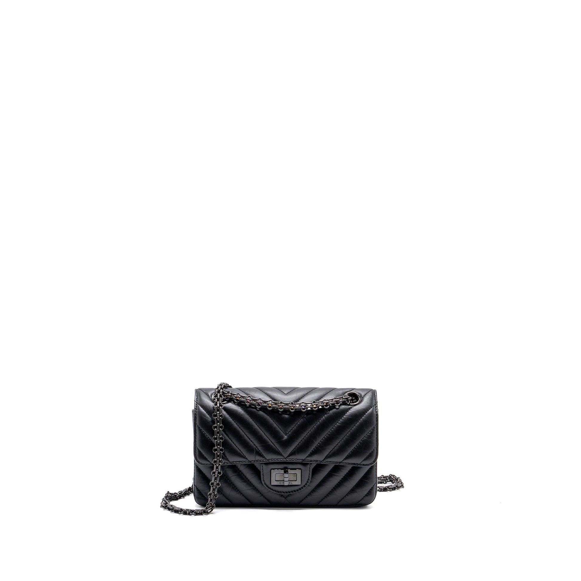 Chanel 2.55 Reissue Flap Chevron Calfskin So Black Shoulder Bag So Black