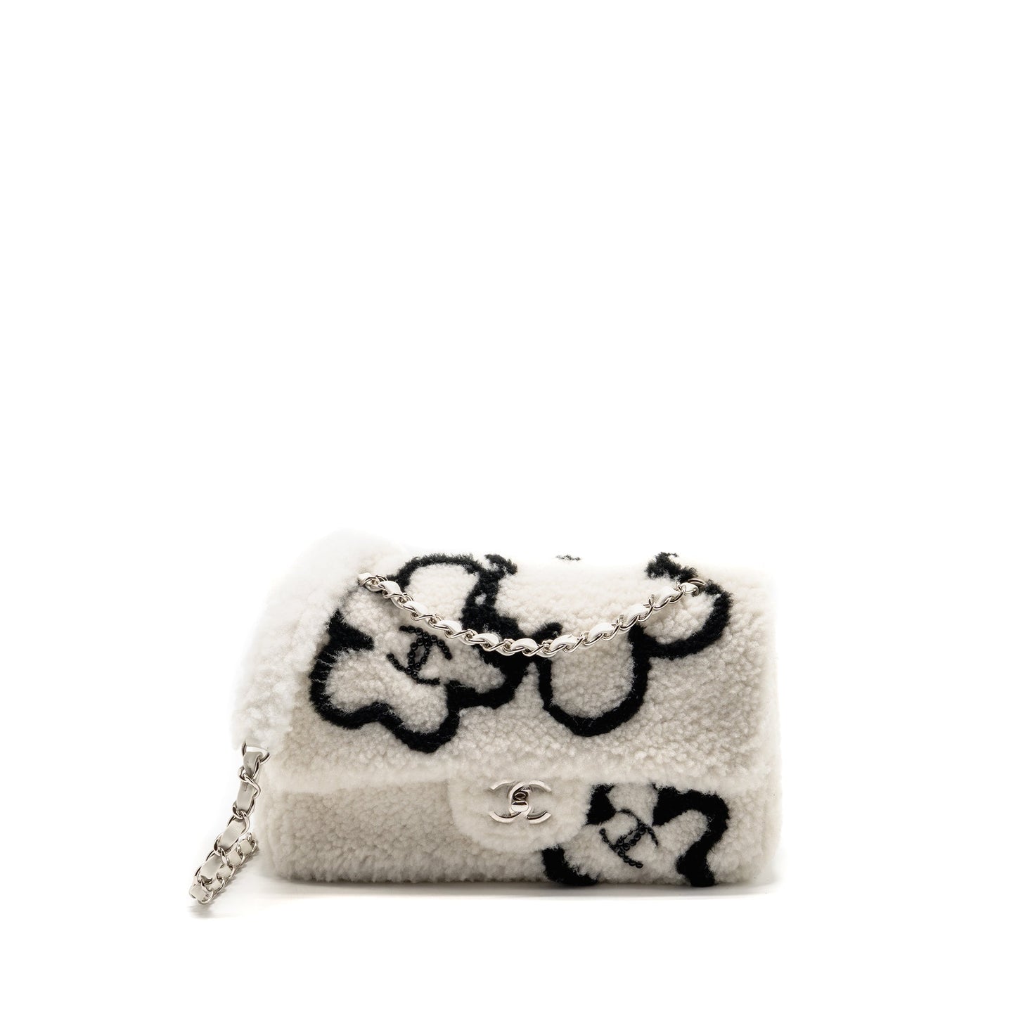 Chanel 22A Fluffy camellia flap shearling SHW White Shoulder Bag