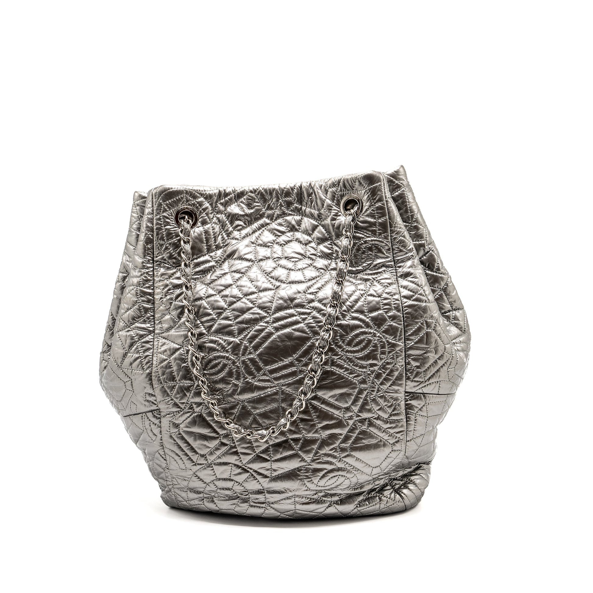Chanel Vinyl Graphic Edge Patent SHW Silver Tote Bag
