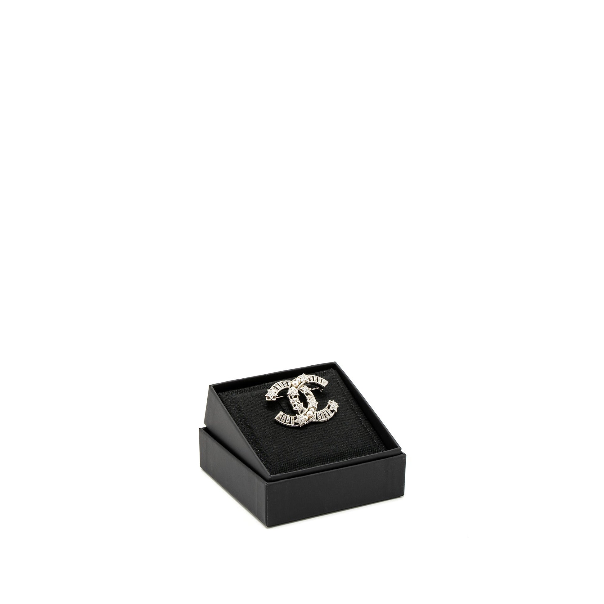 Chanel CC Comet Logo Brooch Crystal Pearl Silver Handbag