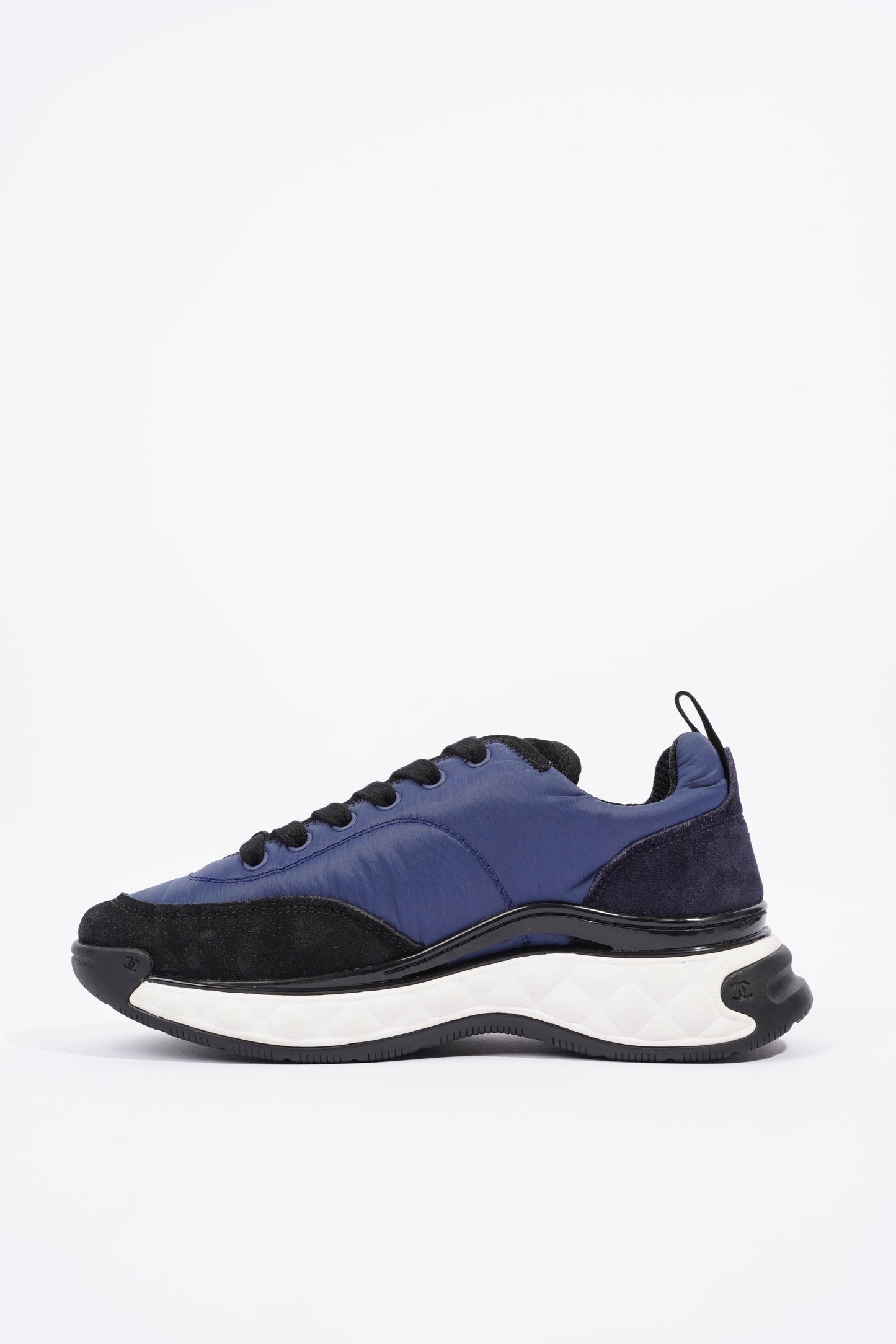 Chanel CC Logo Navy   Black EU 37   UK 4