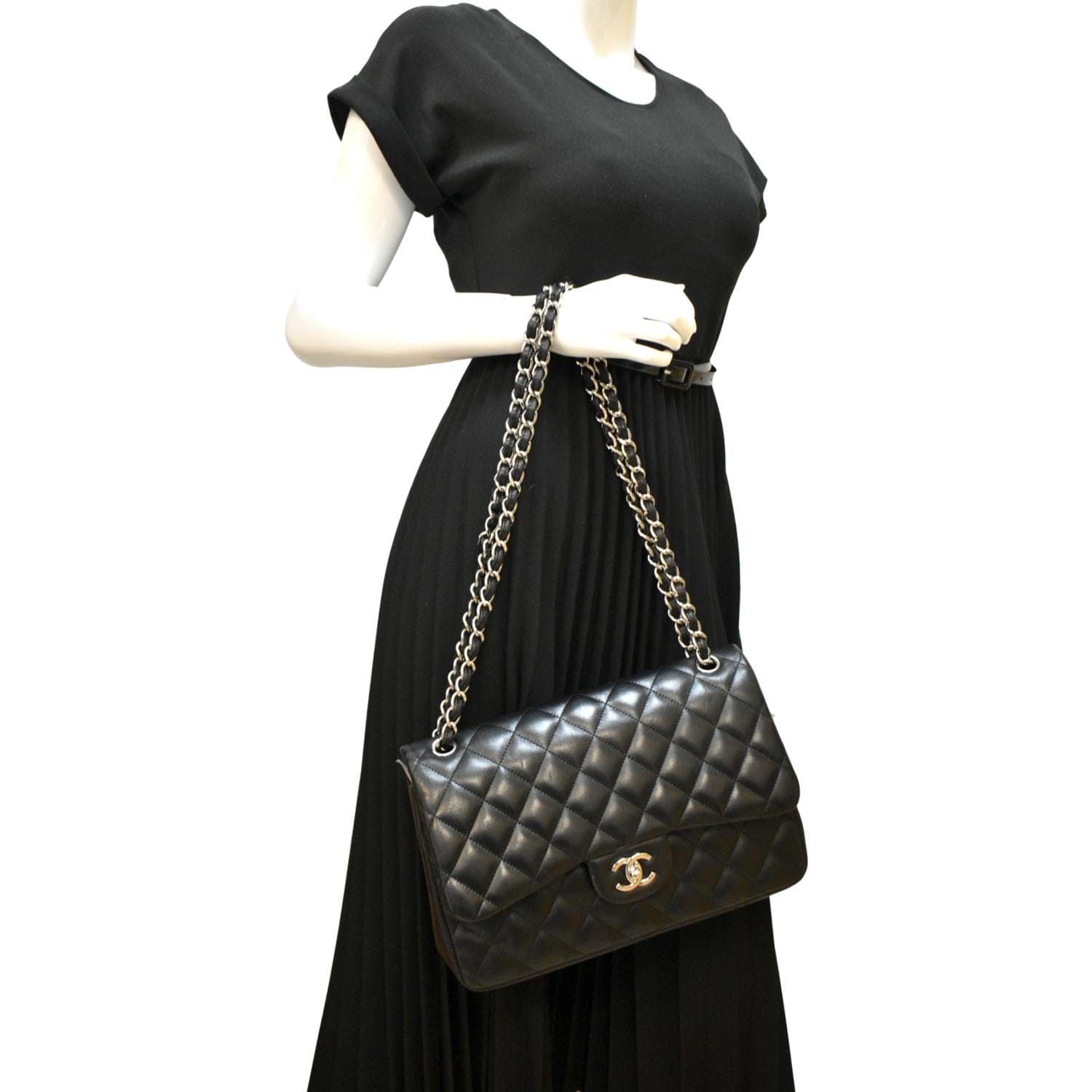 Chanel Jumbo Double Flap Leather Calfskin Black Travel Bag