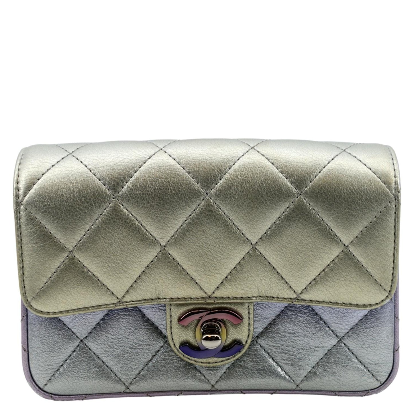 Chanel Gradient Metallic Quilted Calfskin Leather Clutch Bag Silver