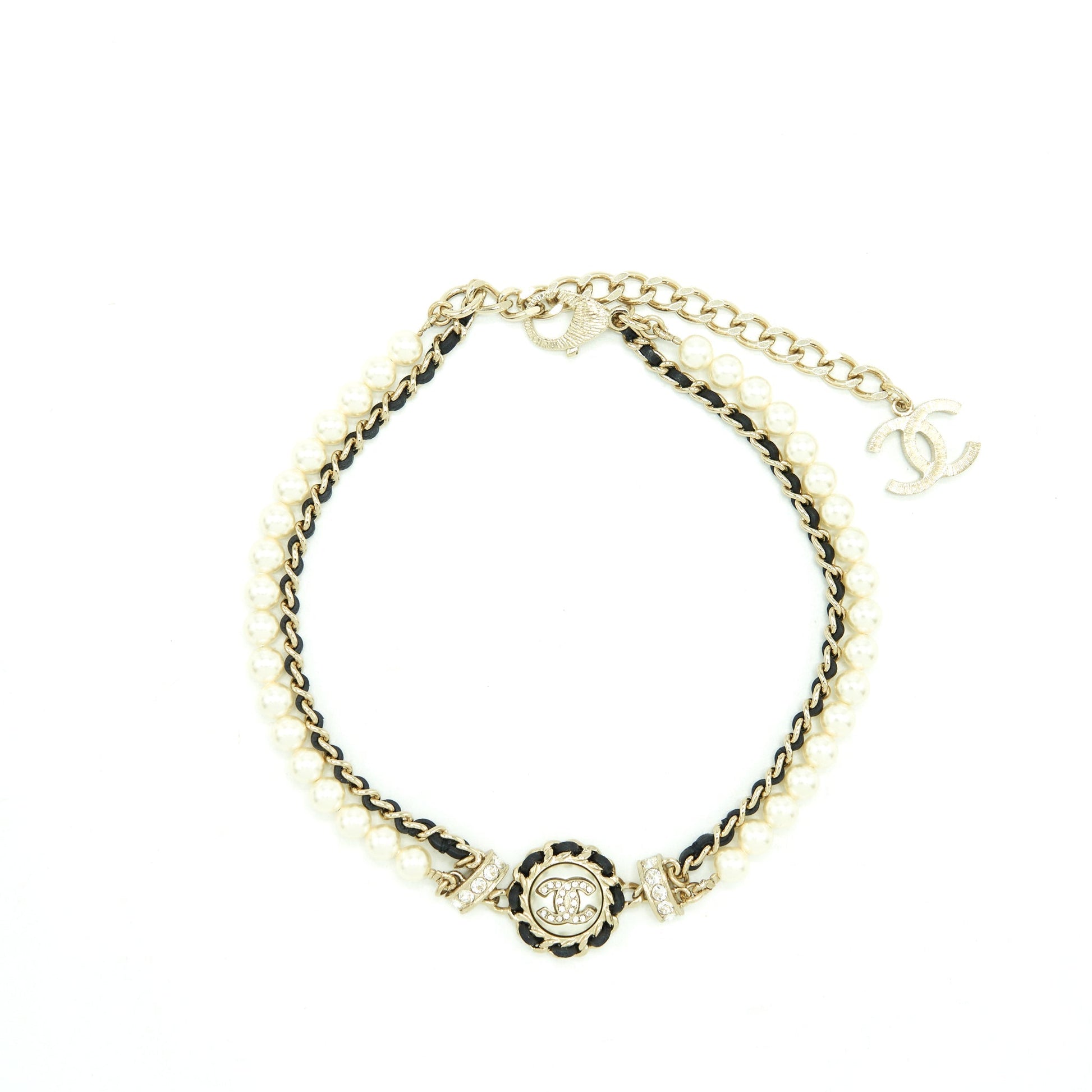 Chanel 21K Pearl Choker Light Tone Gold Handbag