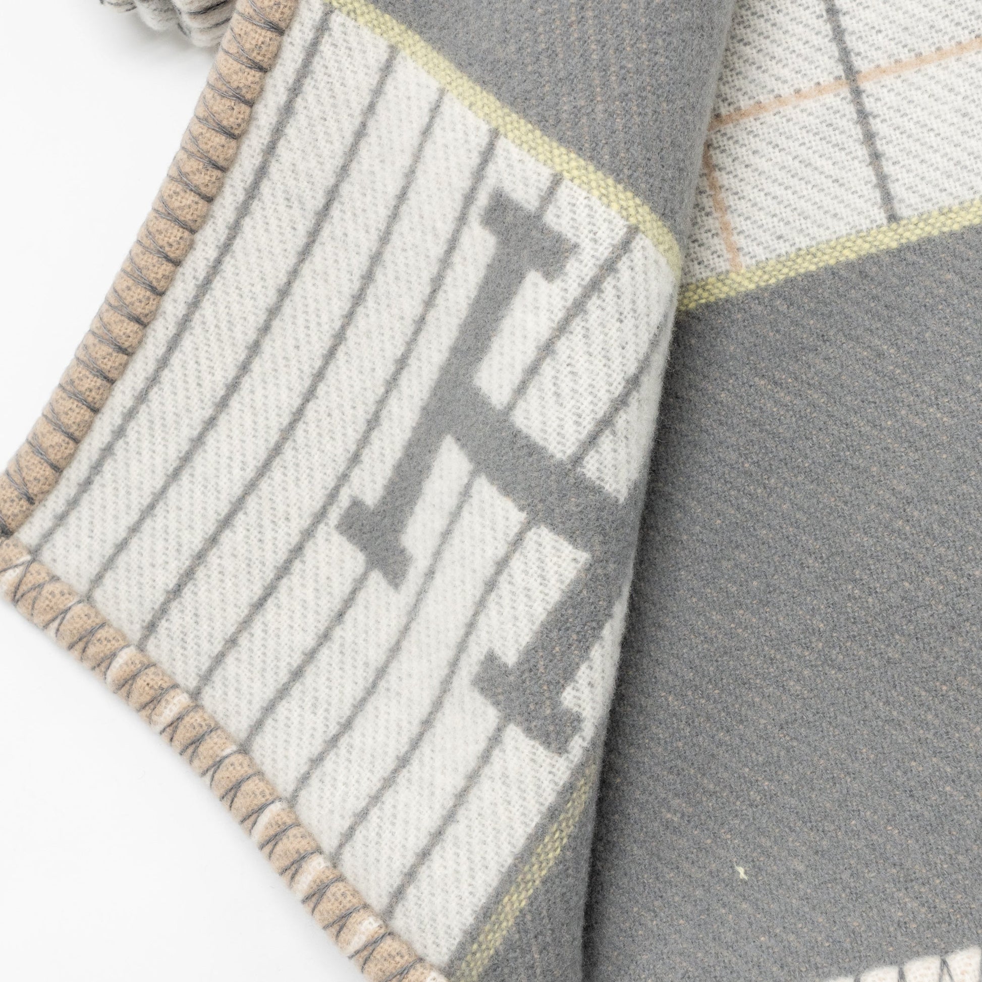 Hermes Avalon Cabriole Blanket Merino Wool Cashmere Gris Travel Bag