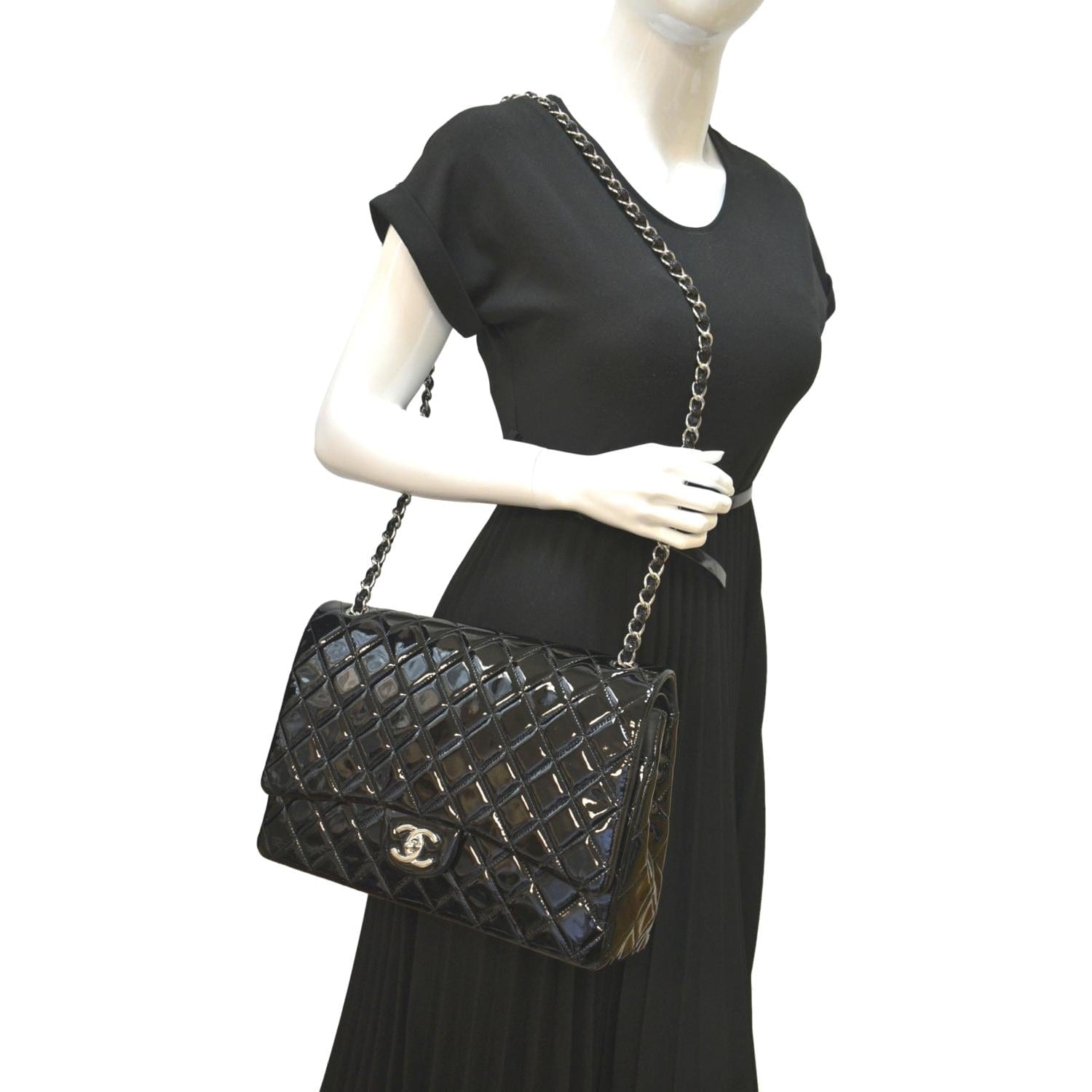 Chanel Classic Maxi Double Flap Quilted Leather Black Travel Bag