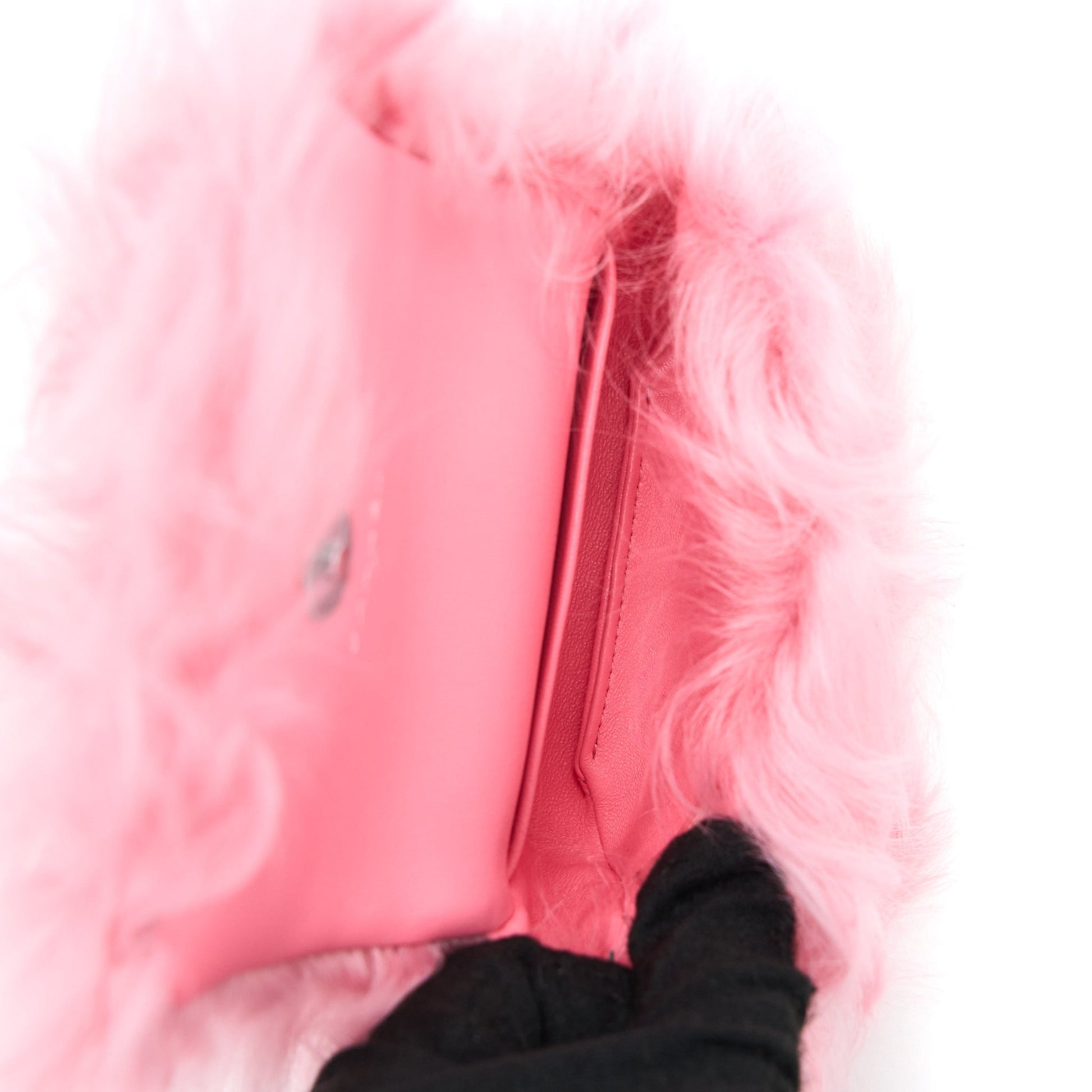 Chanel 21K Flap Jewel Hook Shearling Lambskin Pink Shoulder Bag
