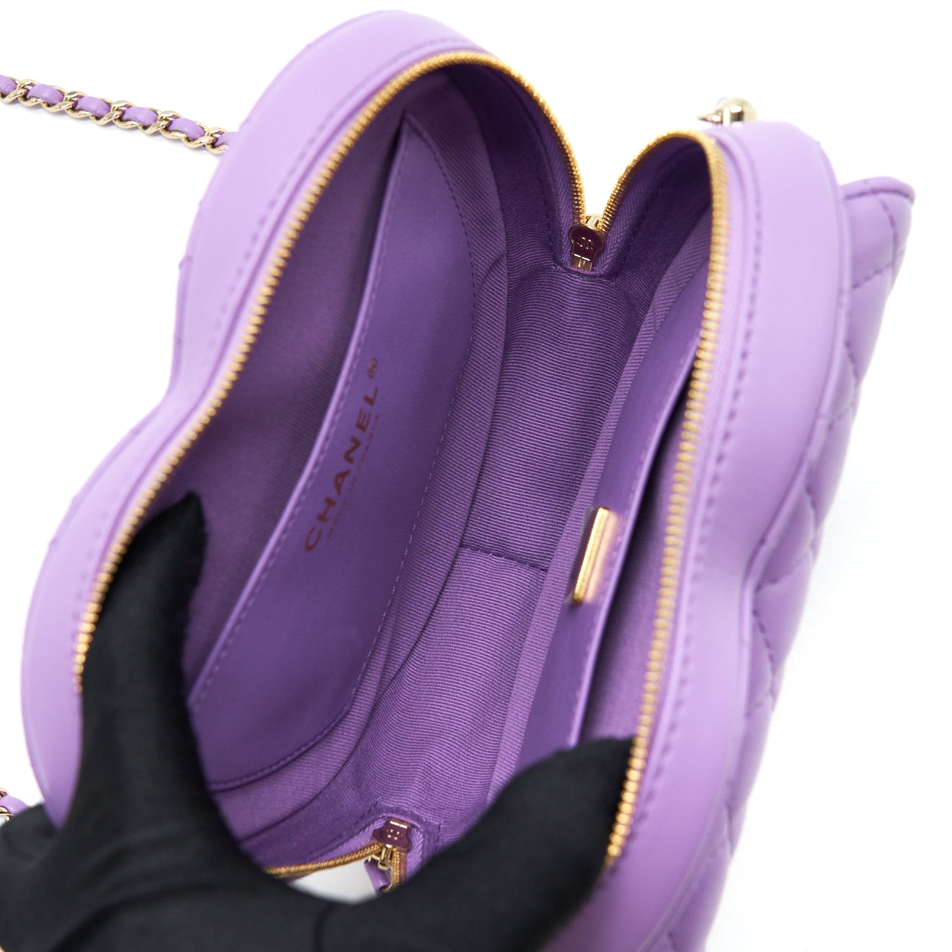 Chanel 22S Heart Lambskin Purple LGHW Microchip Handbag
