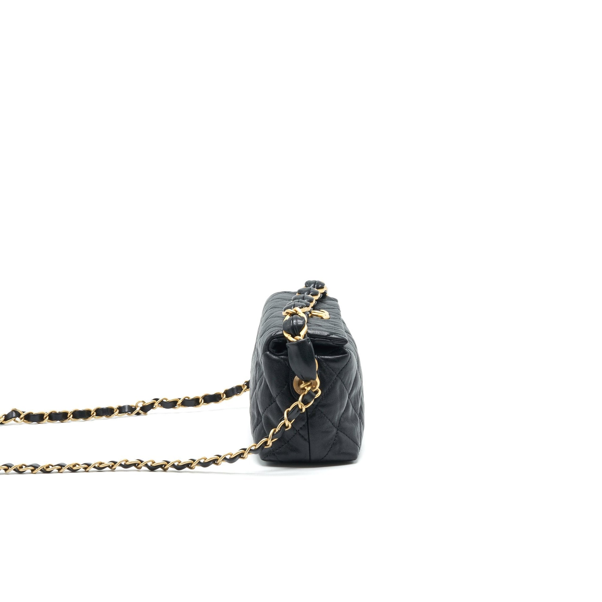 Chanel CC Wrapped Crumpled Lambskin Small Handbag