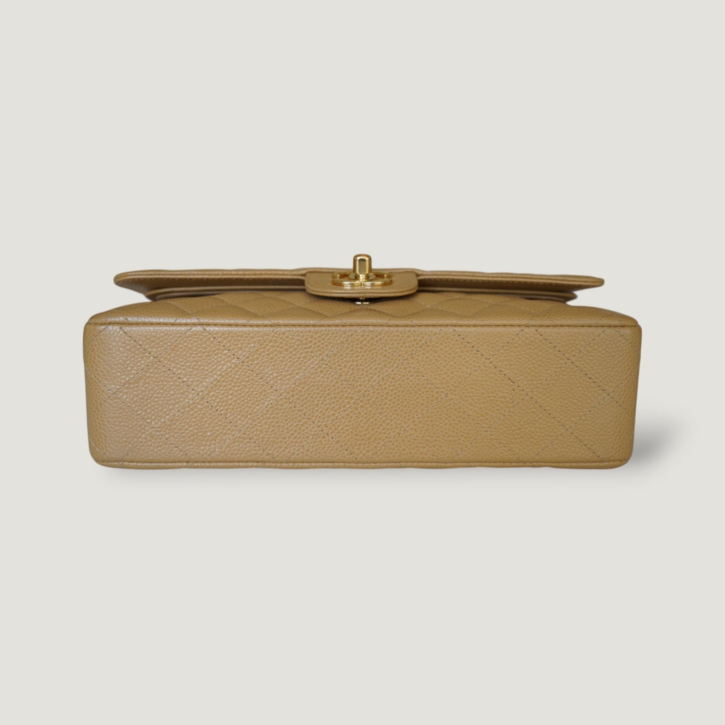 CHANEL CLASSIC MEDIUM BAG