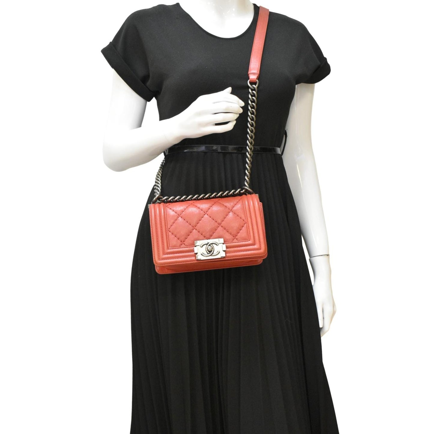 Chanel Double Stitch Boy Flap Quilted Leather Red Travel Bag