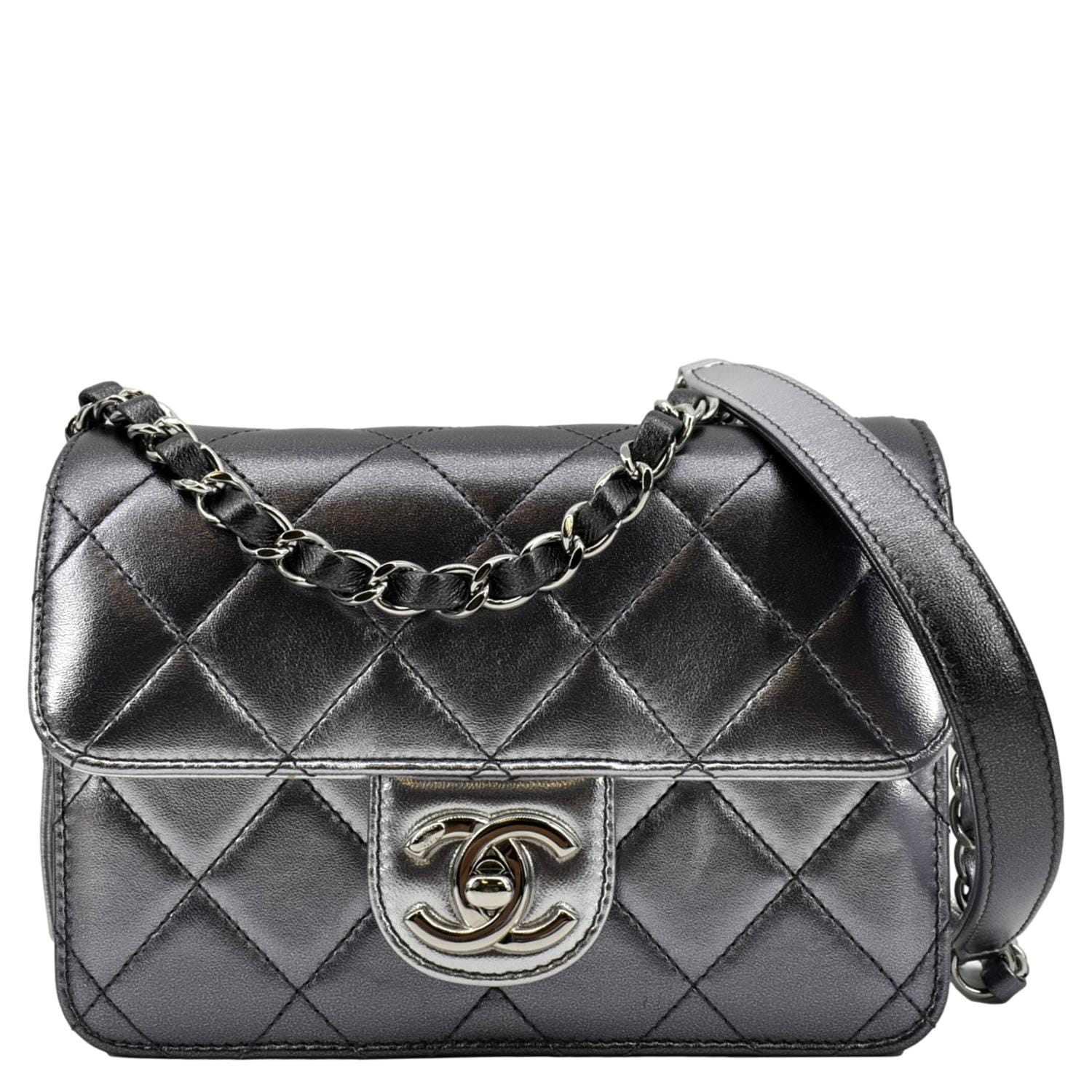 Chanel Like a Quilted Gunmetal Leather Lambskin Wallet Case