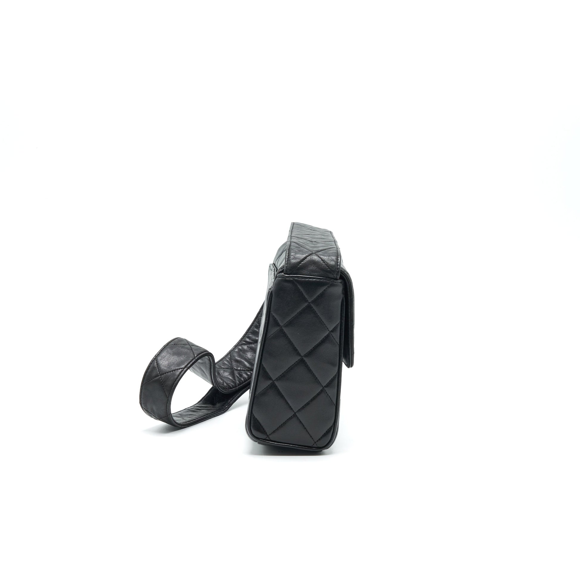 Chanel   CC Logo Flap Bag with Strap So black