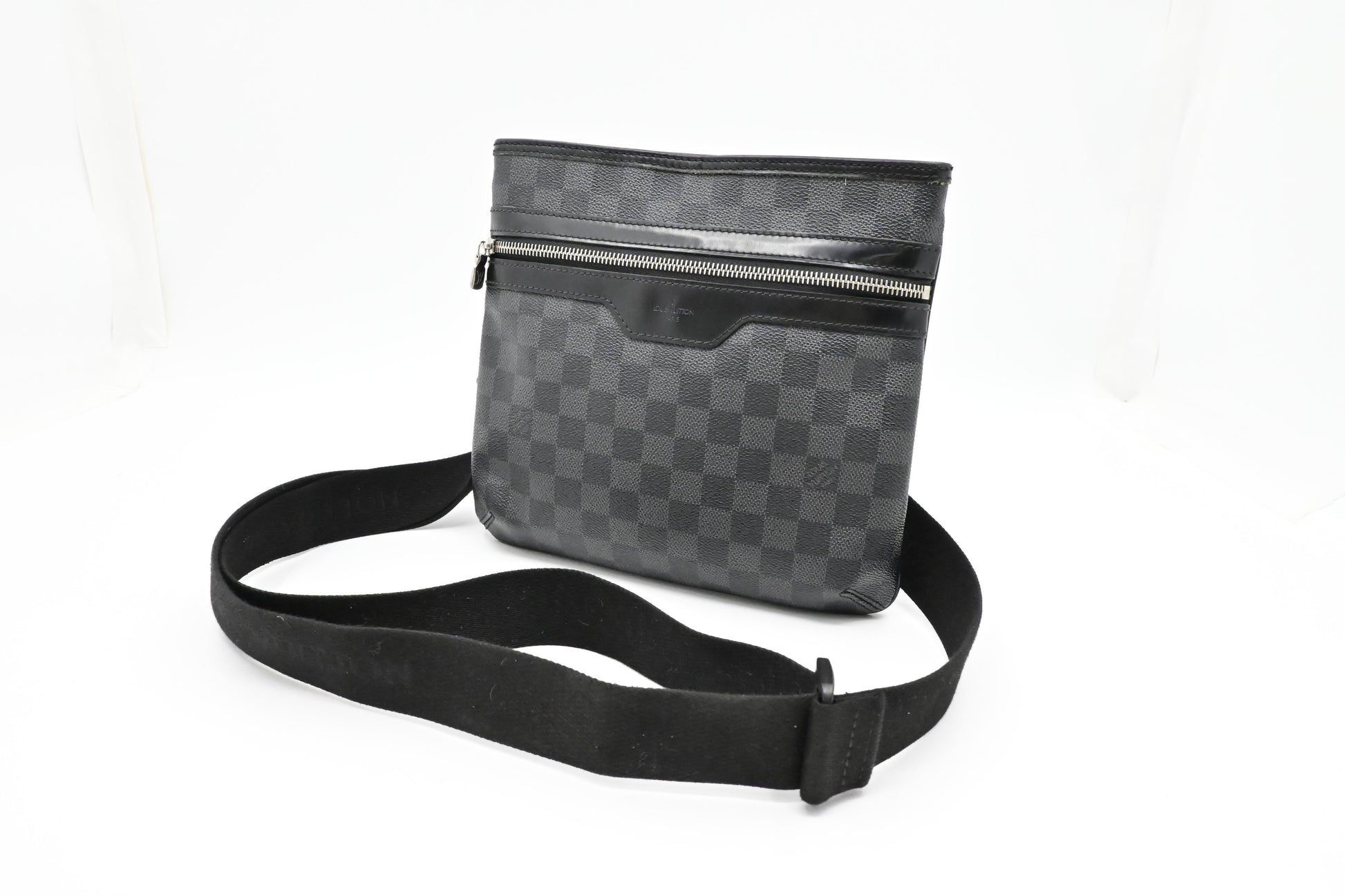 Louis Vuitton Thomas Graphite Canvas Damier Handbag Canvas 1