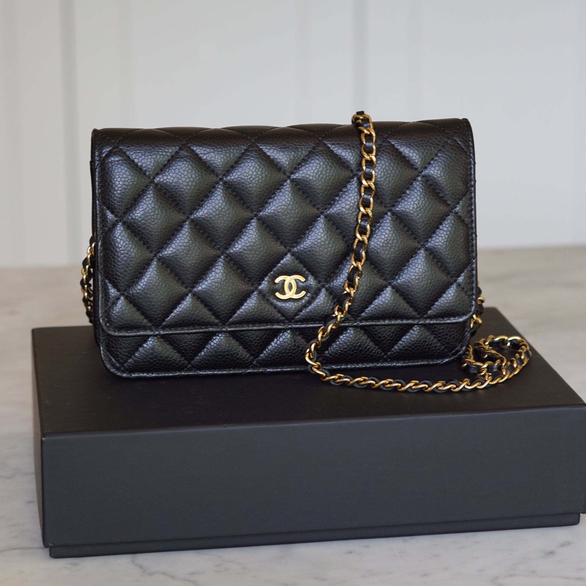 CHANEL WALLET ON CHAIN