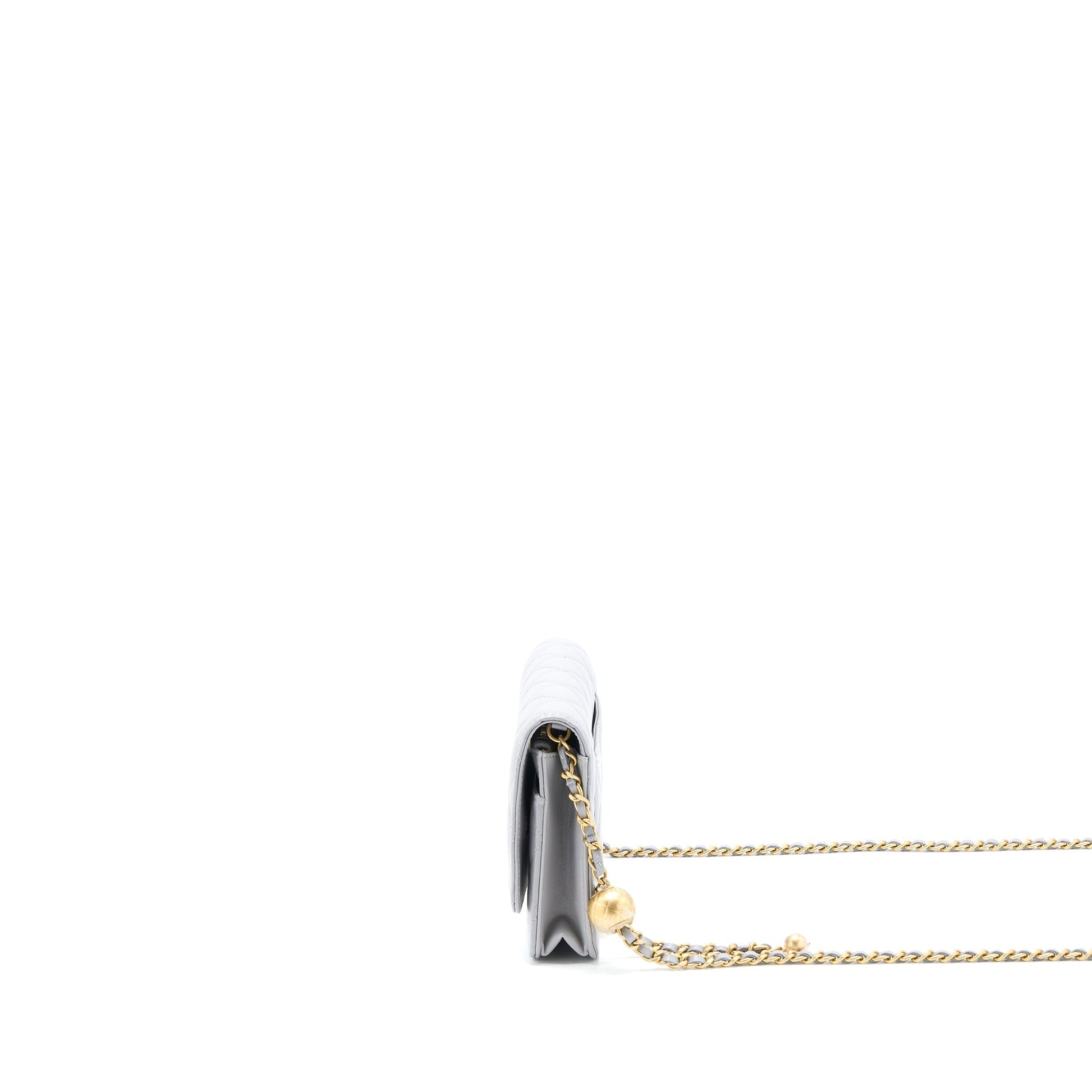 Chanel Pearl Crush on Lambskin Light GHW Grey Wallet Case