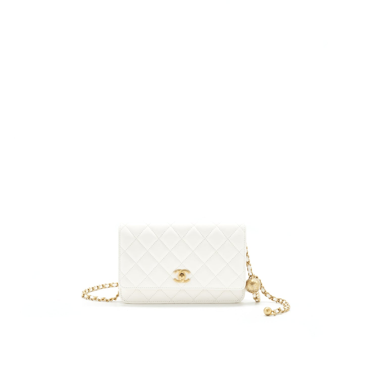 Chanel Pearl Crush on GHW White Wallet Case