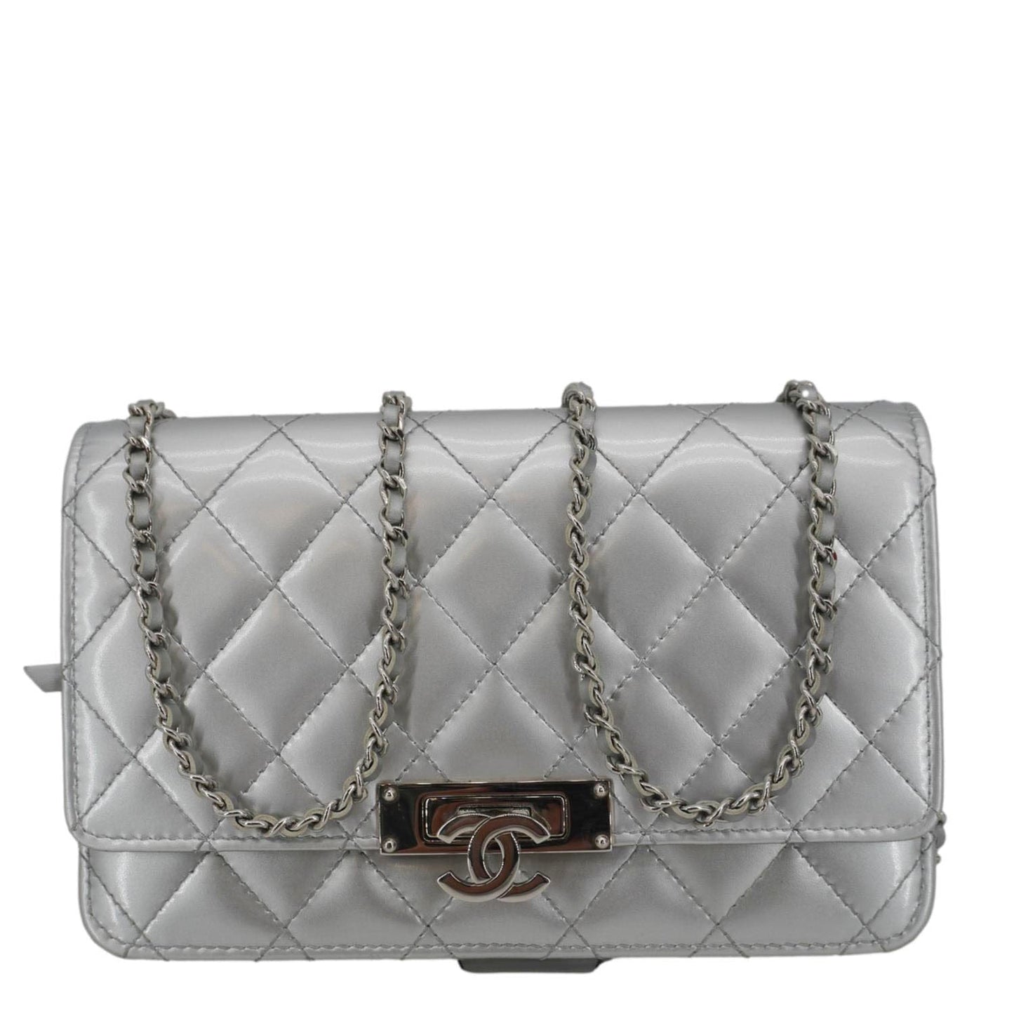 Louis Vuitton CHANEL Golden Class Quilted on Leather Silver Wallet Case