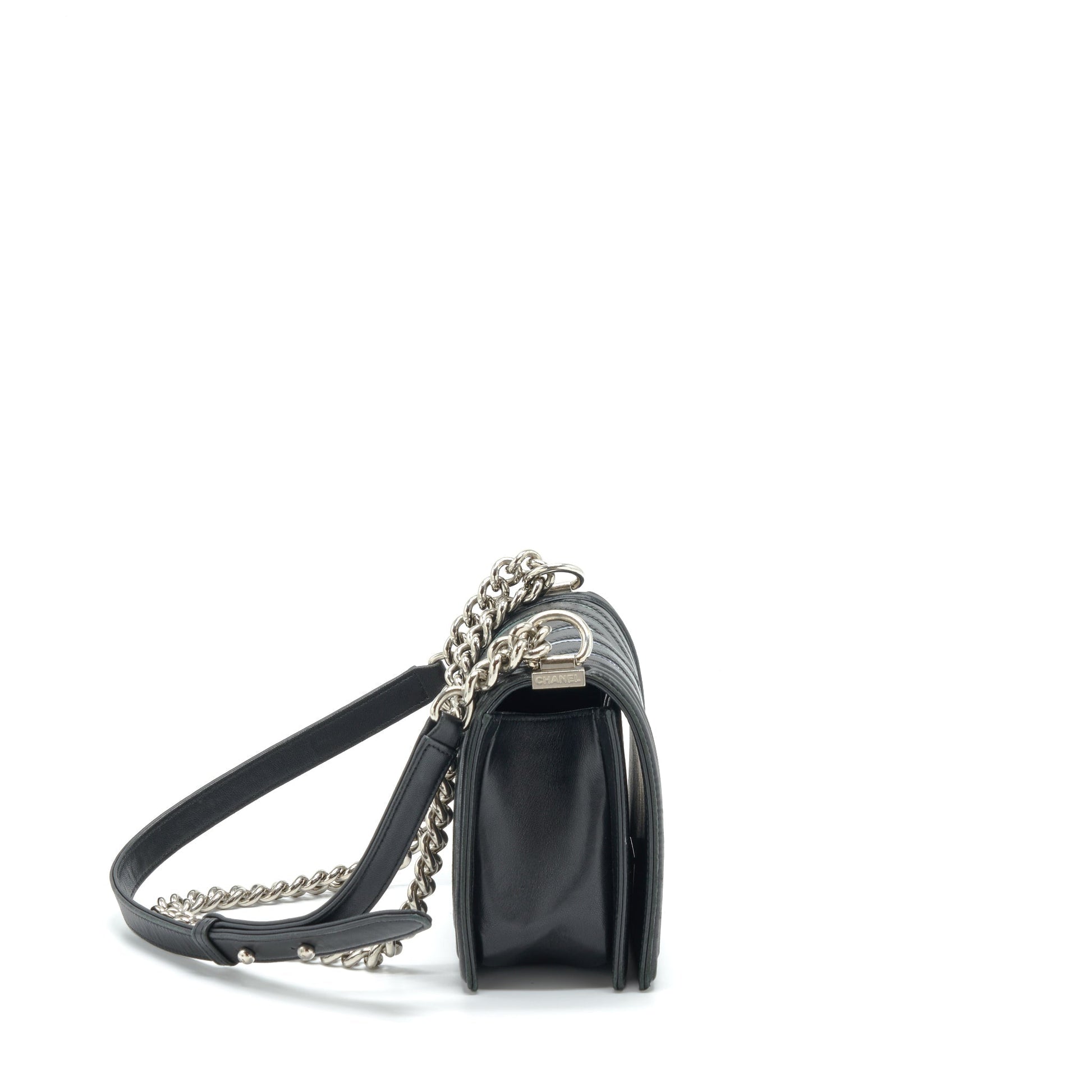 Chanel Boy Chevron Lambskin SHW Black Silver Handbag