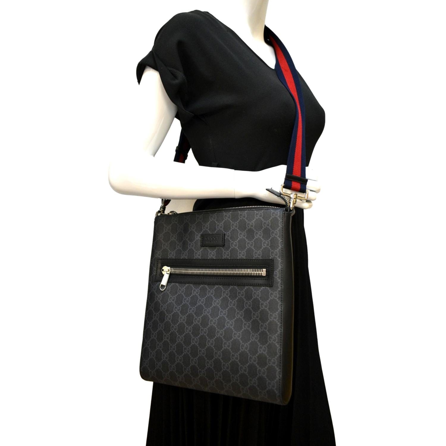 Gucci Supreme Square Messenger Bag Black Crossbody Bag Messenger 474137