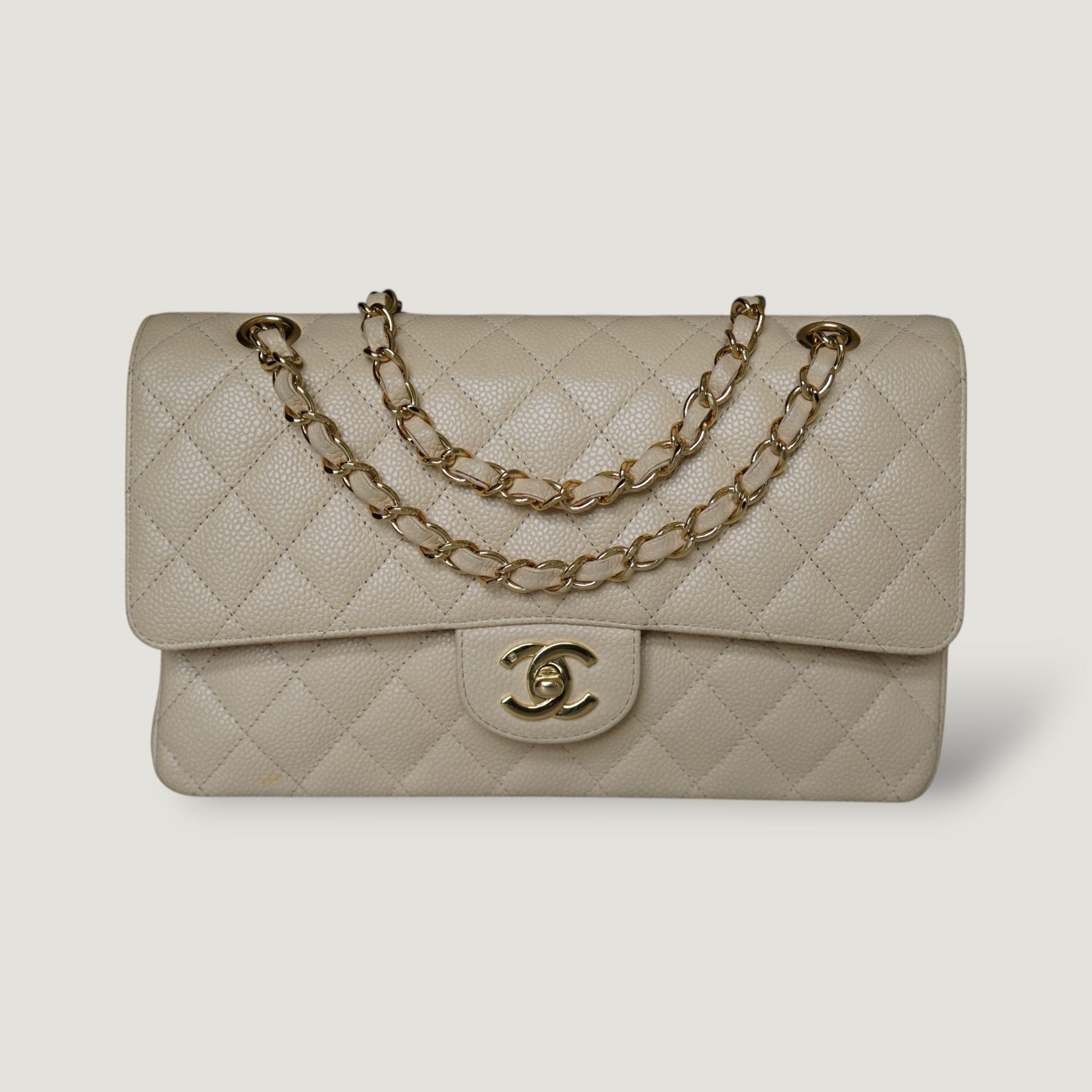 CHANEL CLASSIC MEDIUM BAG